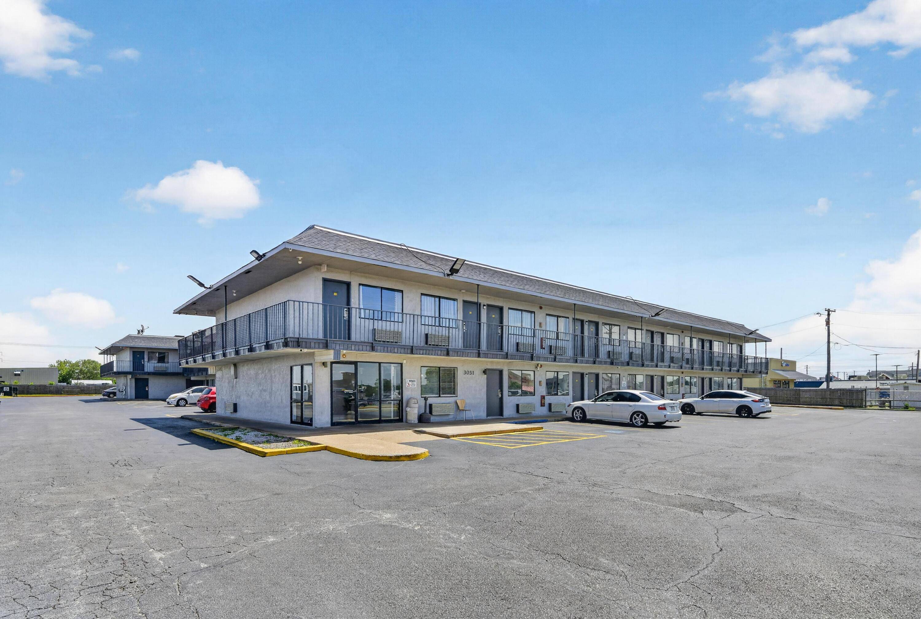 3031 S Rangeline RD, Joplin, MO 64804