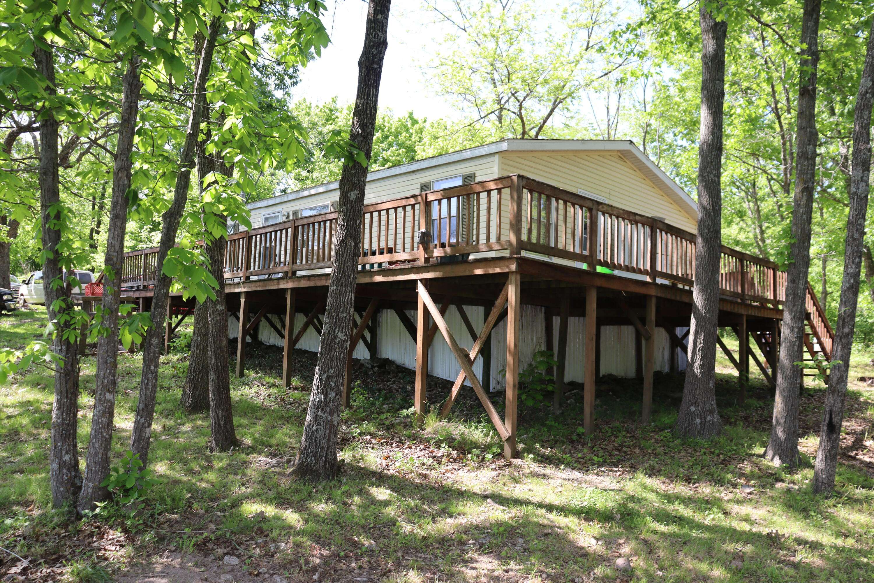 200 Flint Hollow RD, Seymour, MO 65746