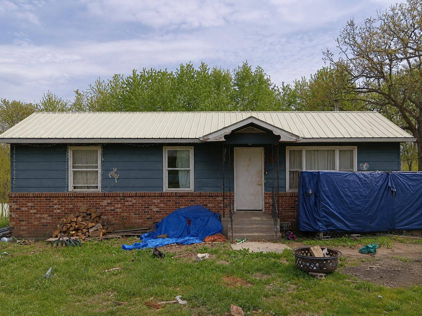 12404 St Highway C, Norwood, MO 65717