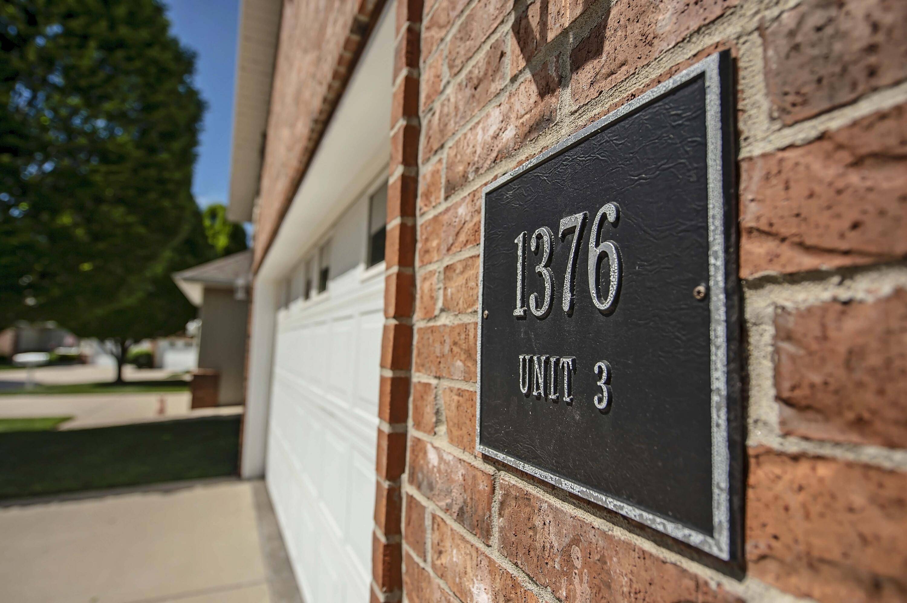 1376 N Sandy Creek CIR #3, Nixa, MO 65714