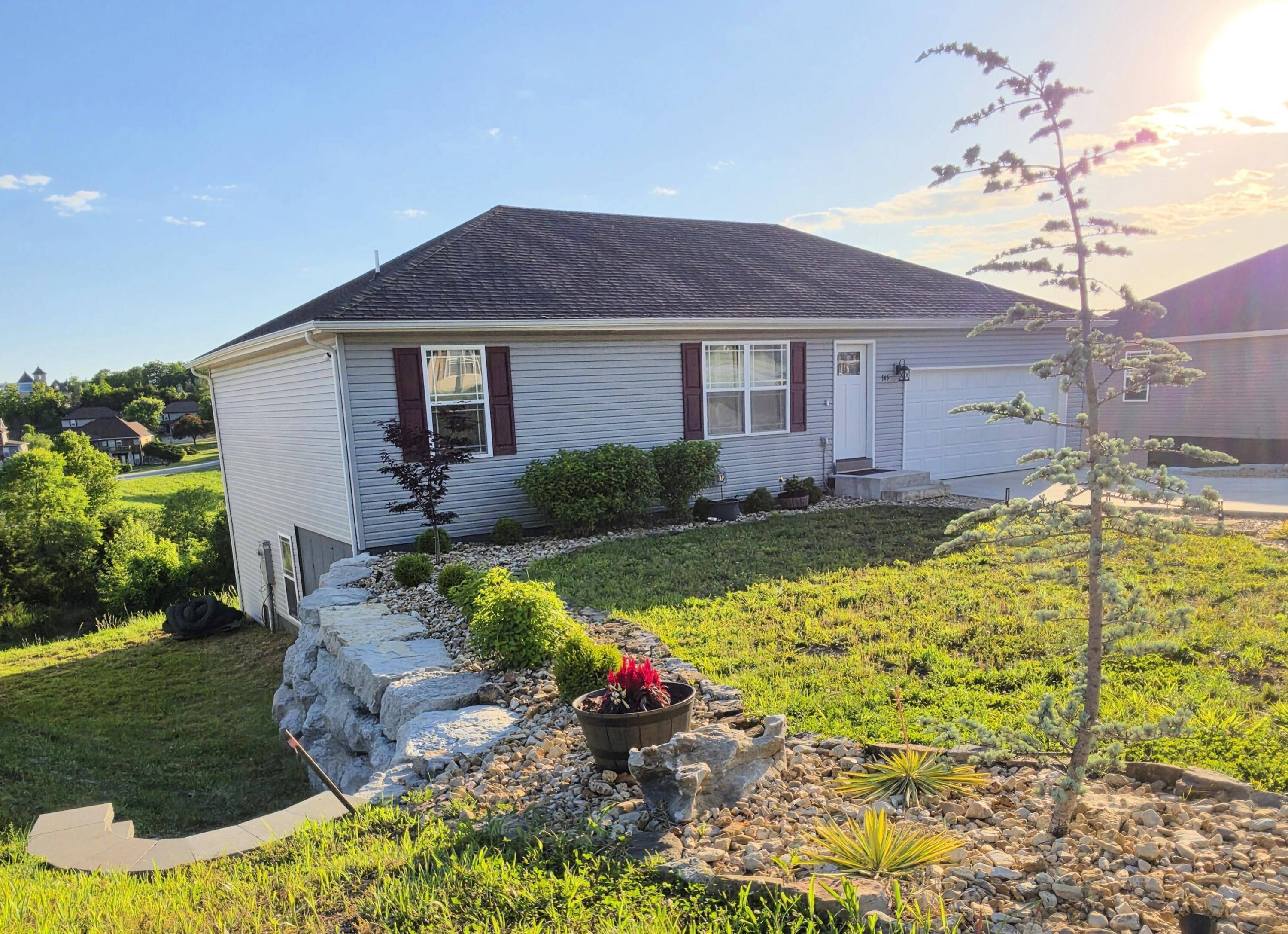 145 Christian WAY, Branson, MO 65616