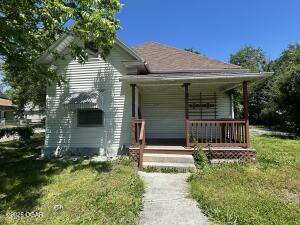 623 W 14th ST, Joplin, MO 64804