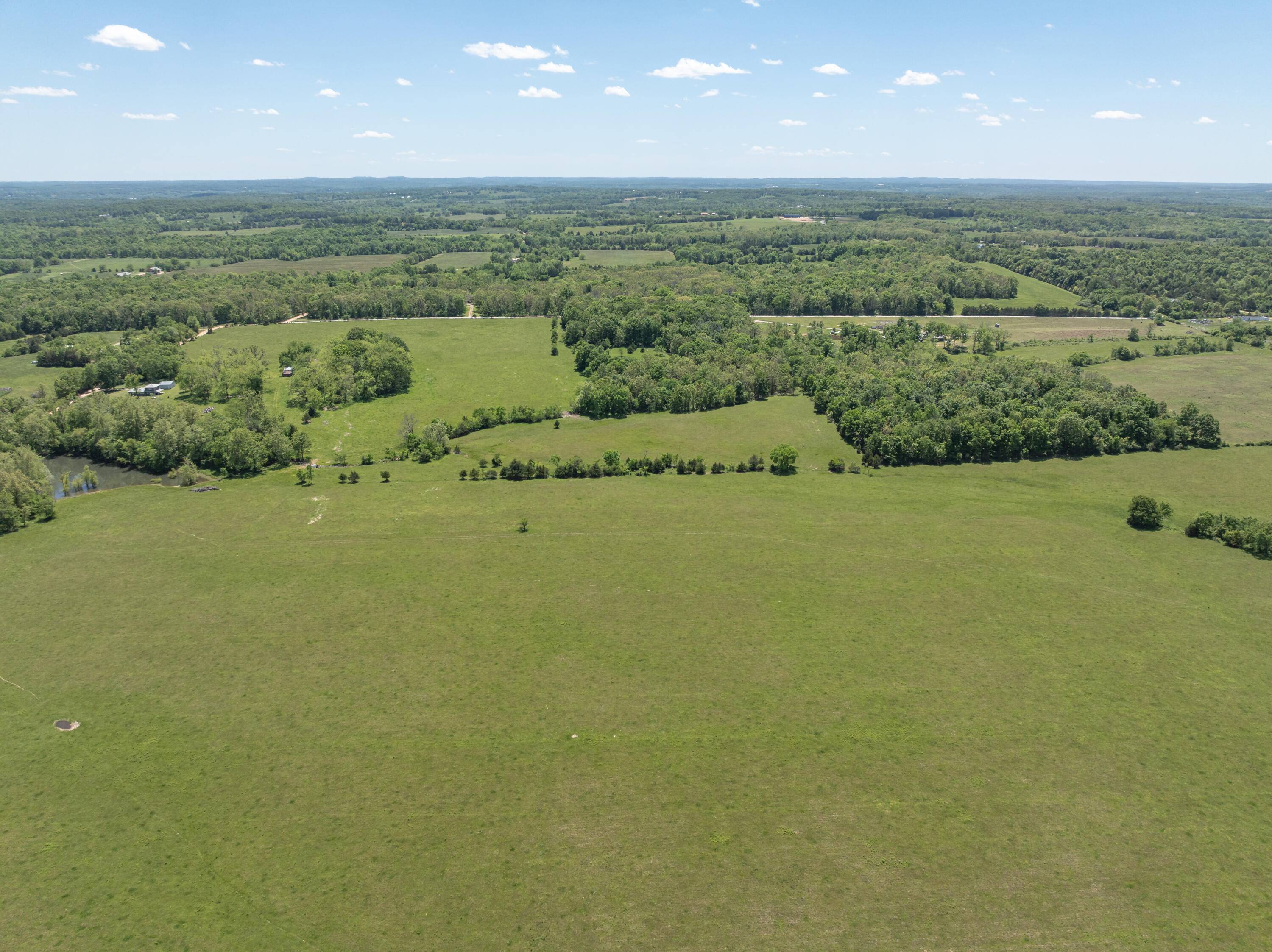 000 Tract B Logan RD, Hartville, MO 65667