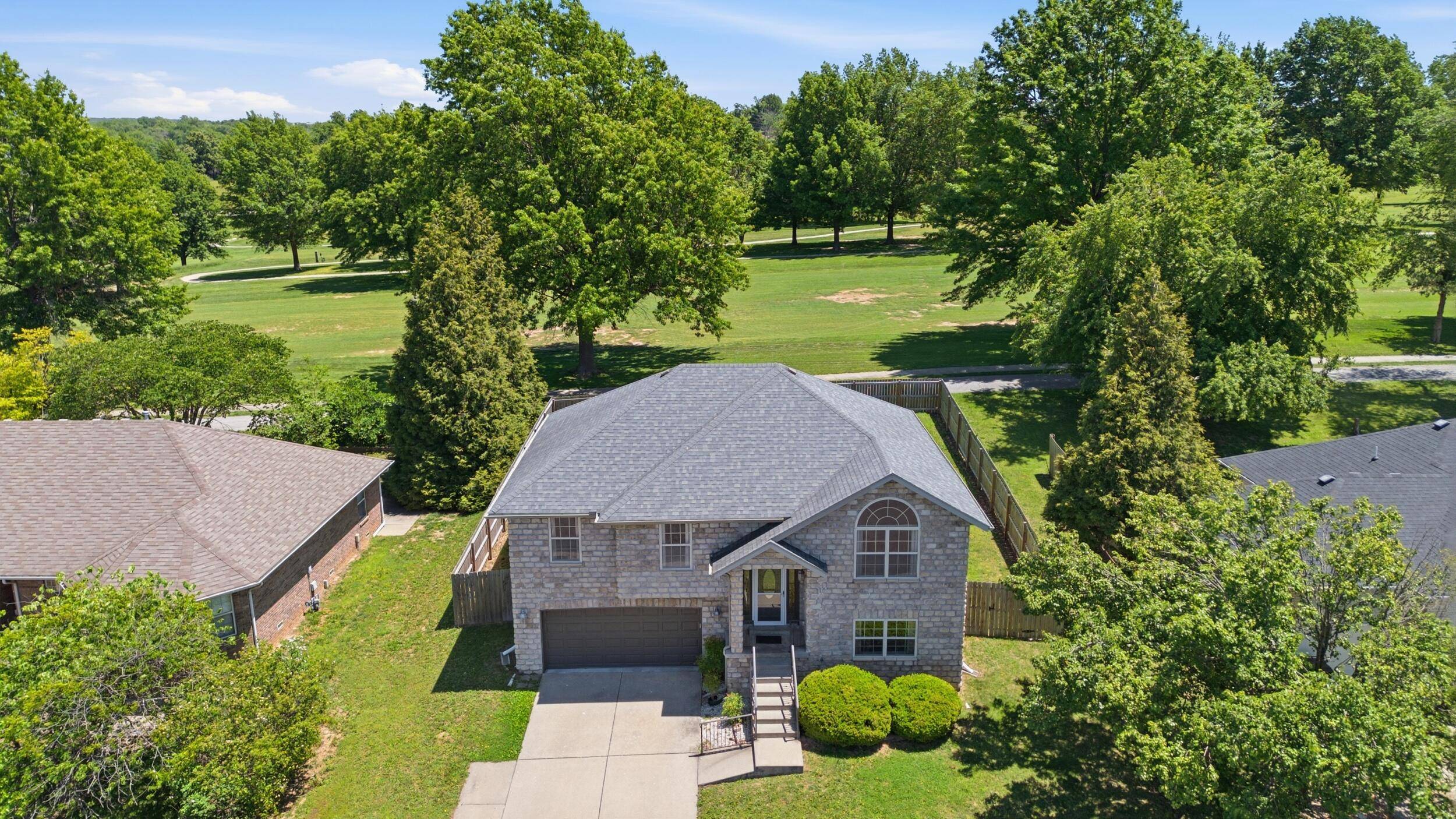 111 Miller WAY, Monett, MO 65708