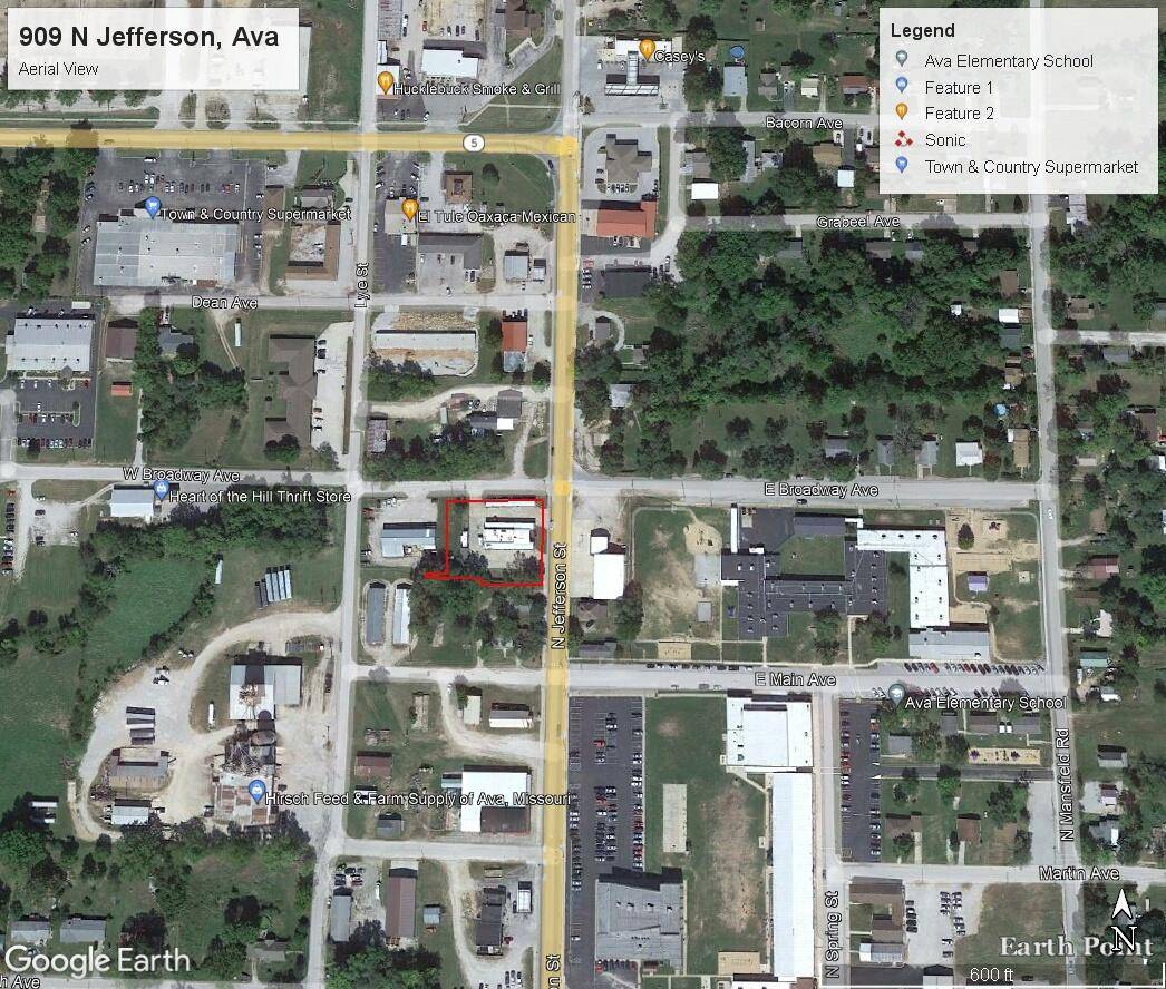 909 N Jefferson ST, Ava, MO 65608