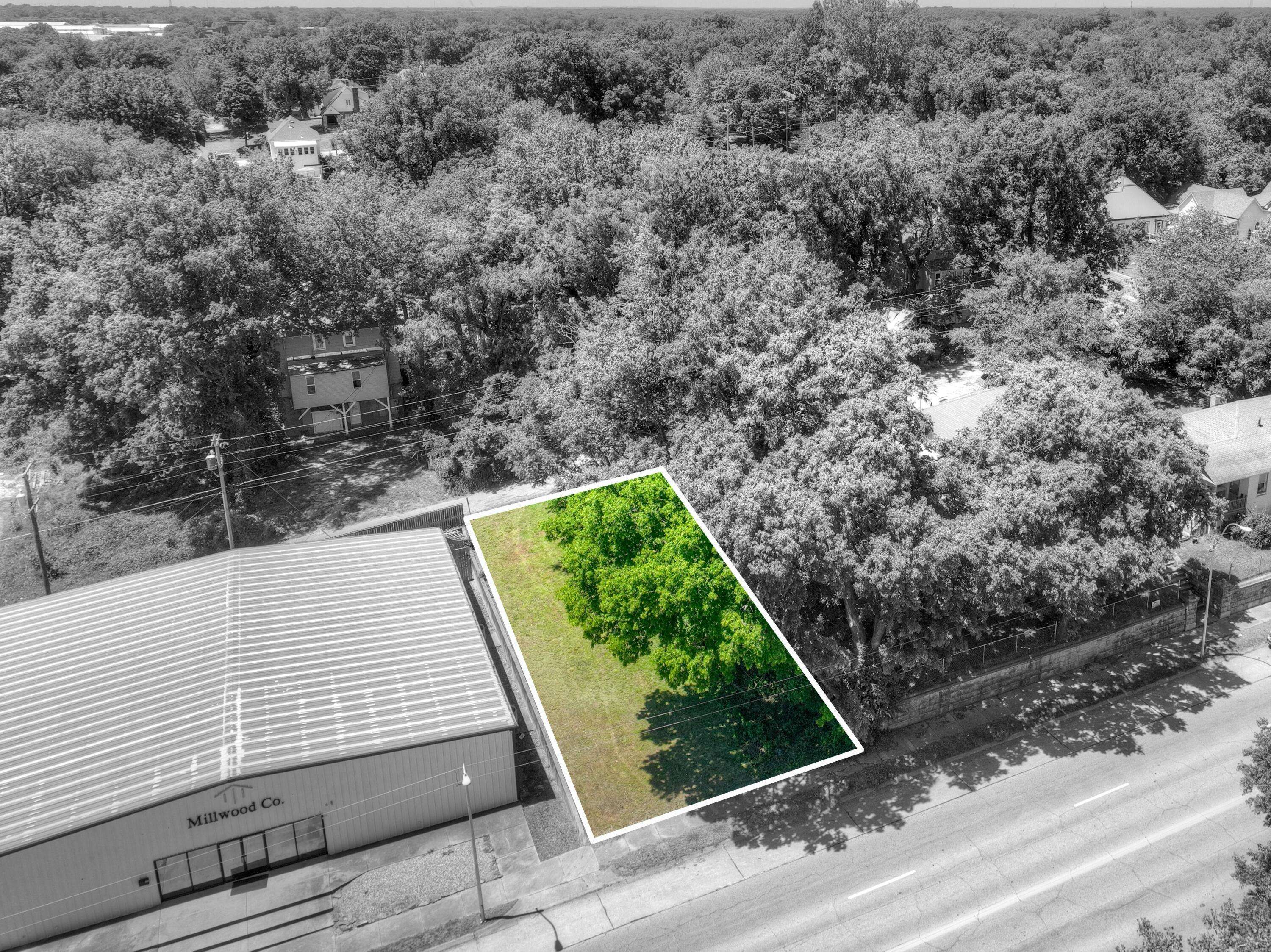 000 N Main RD, Joplin, MO 64801