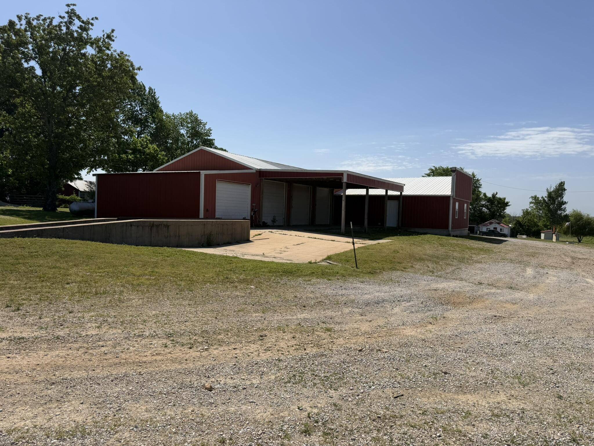 3213 U S 160, West Plains, MO 65775