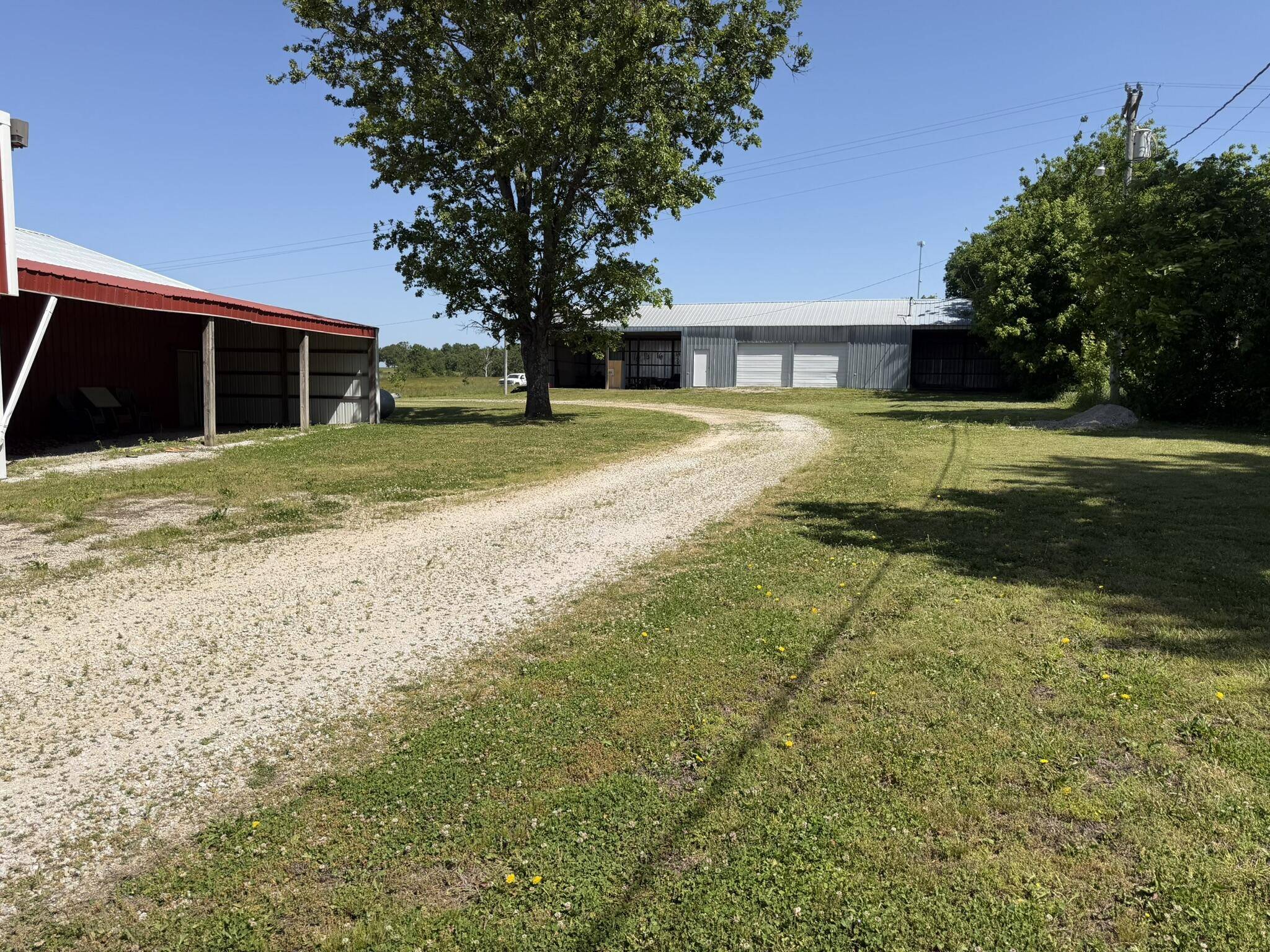 3213 U S 160, West Plains, MO 65775