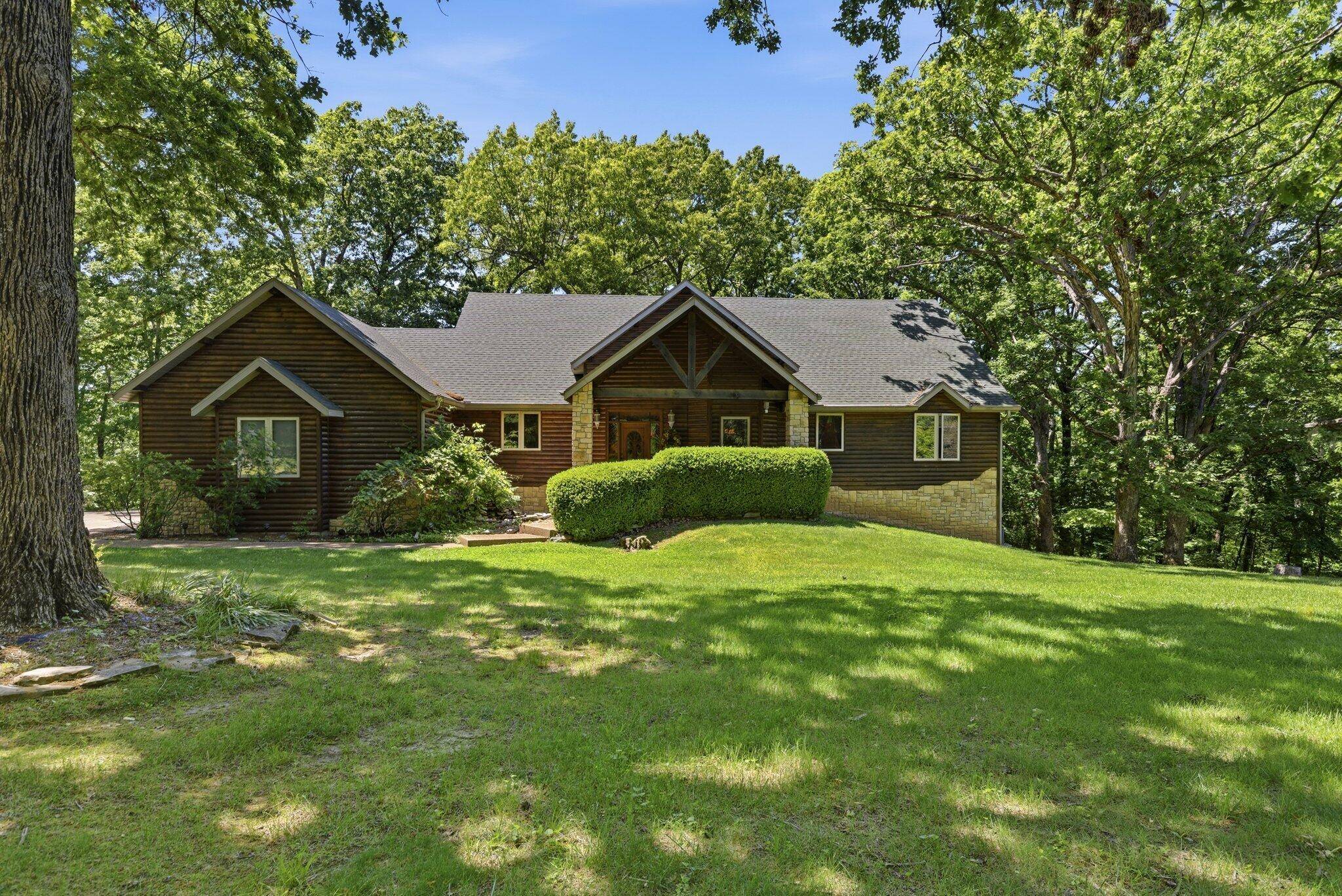 993 S Oak Ridge RD, Nixa, MO 65714