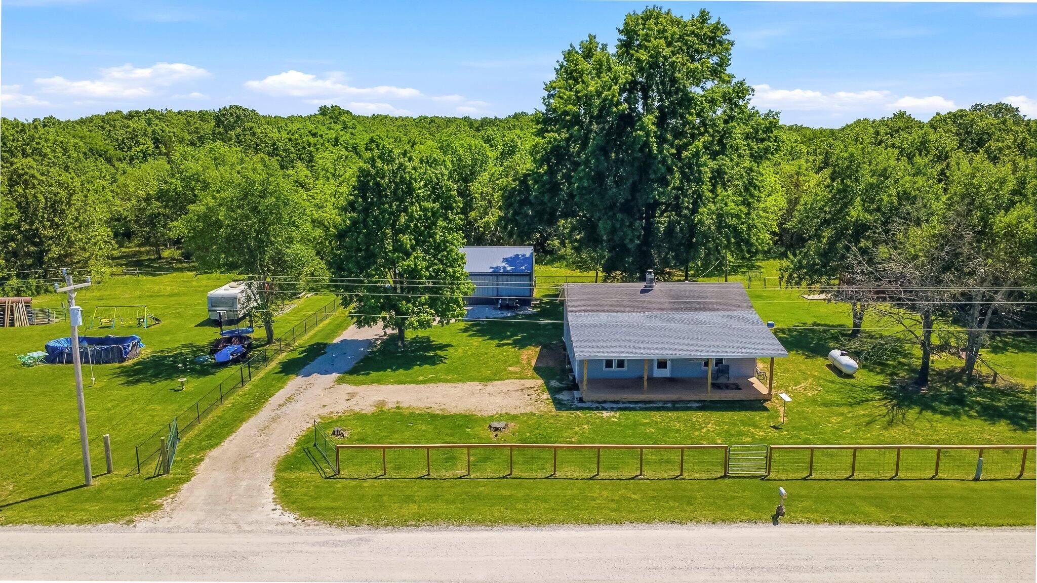 58 Pleasant Grove RD, Fordland, MO 65652