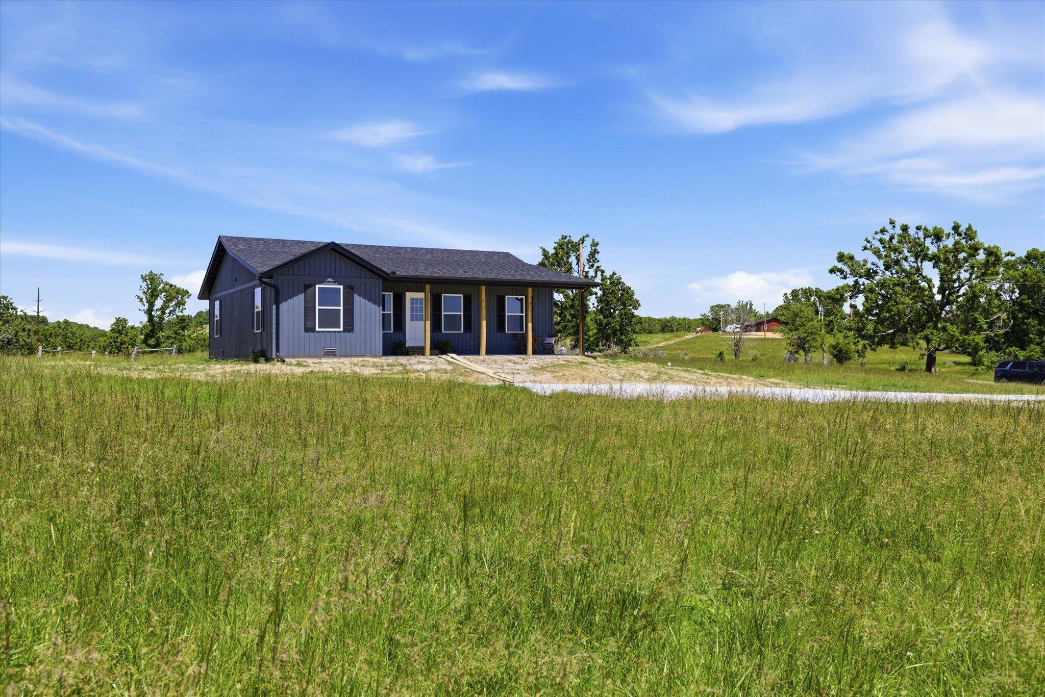 1947 Hidden Pond LN, Mansfield, MO 65704