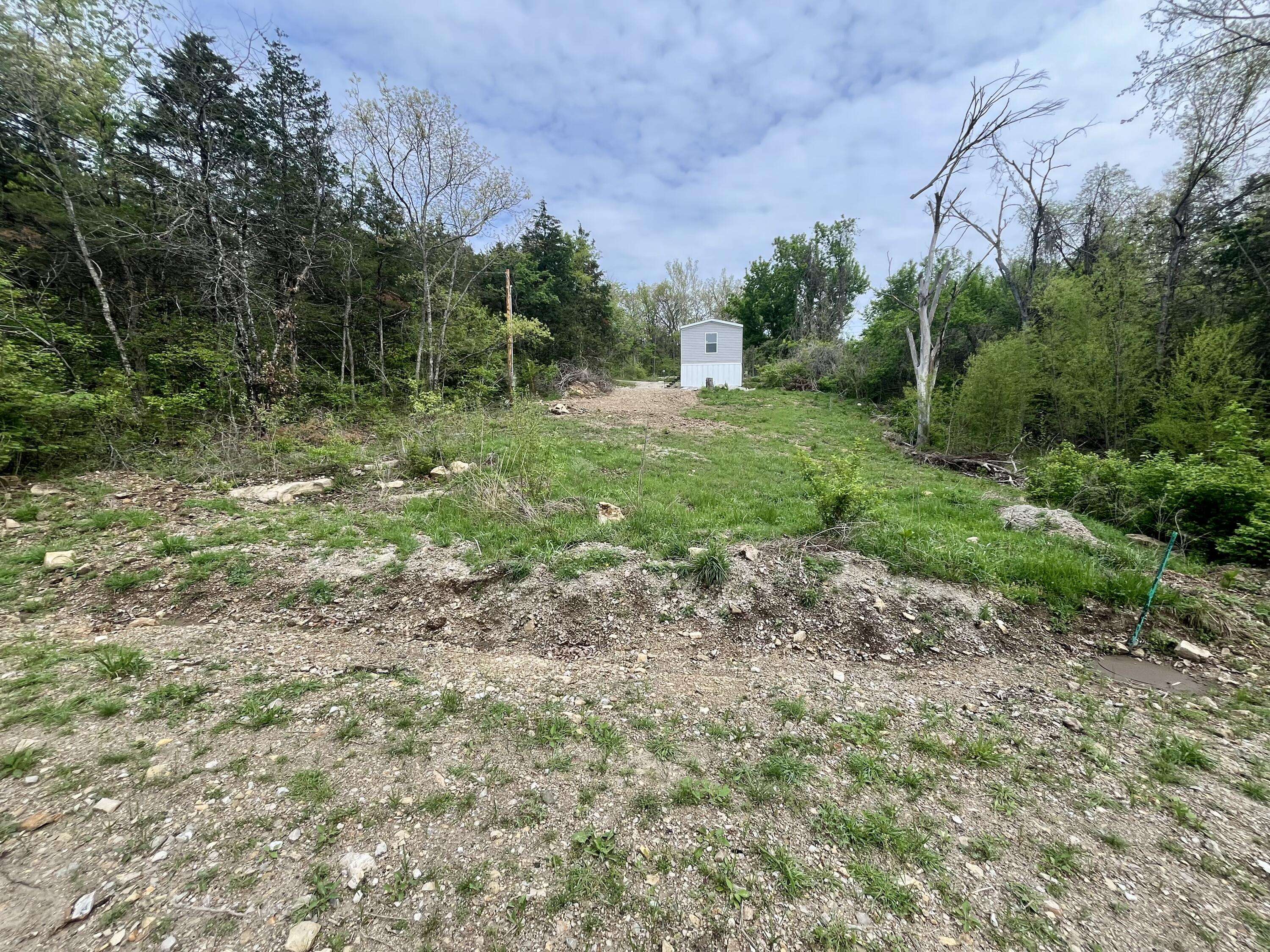 3013 Bluebird RD, Merriam Woods, MO 65740