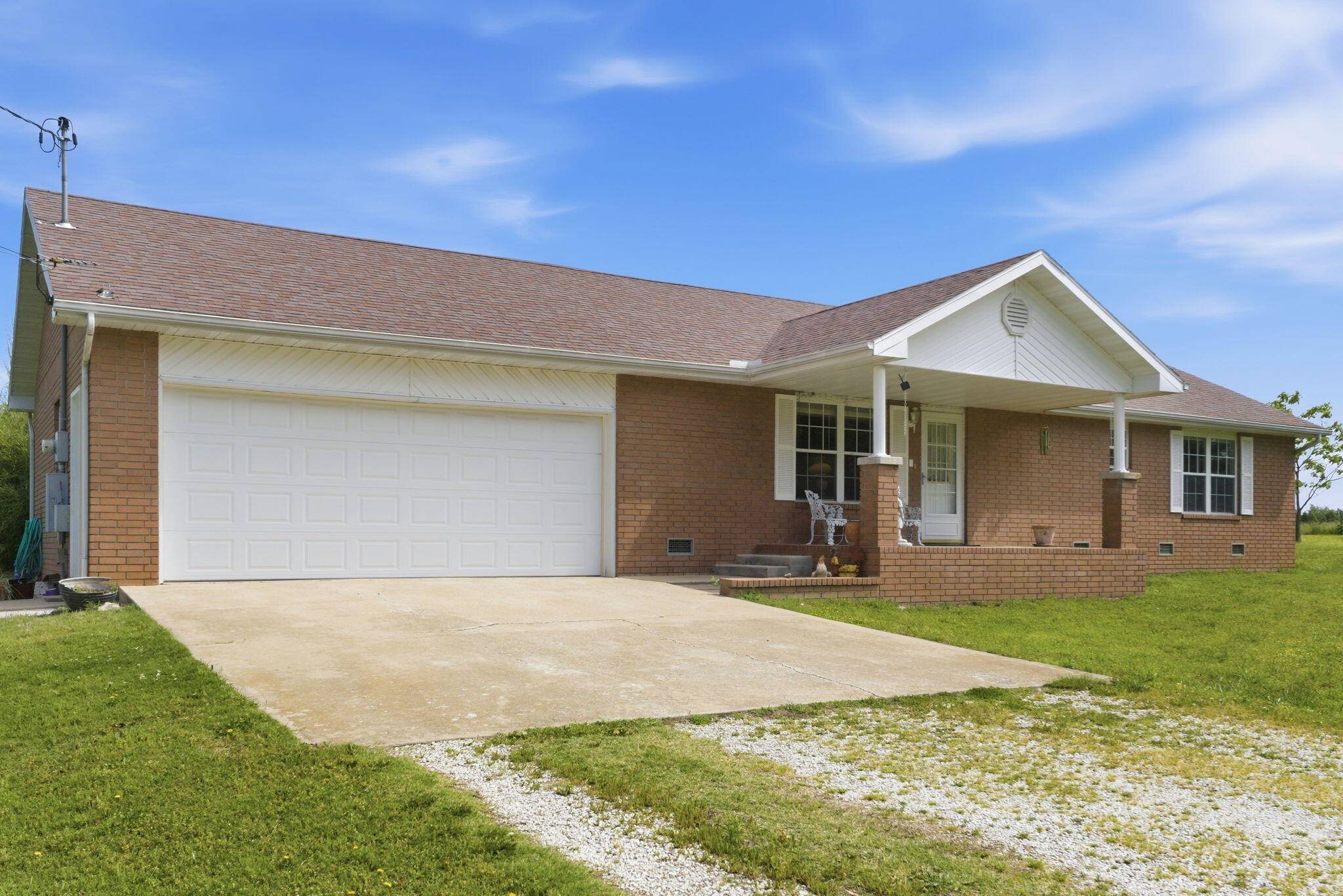 11175 W Farm Road 36, Walnut Grove, MO 65770