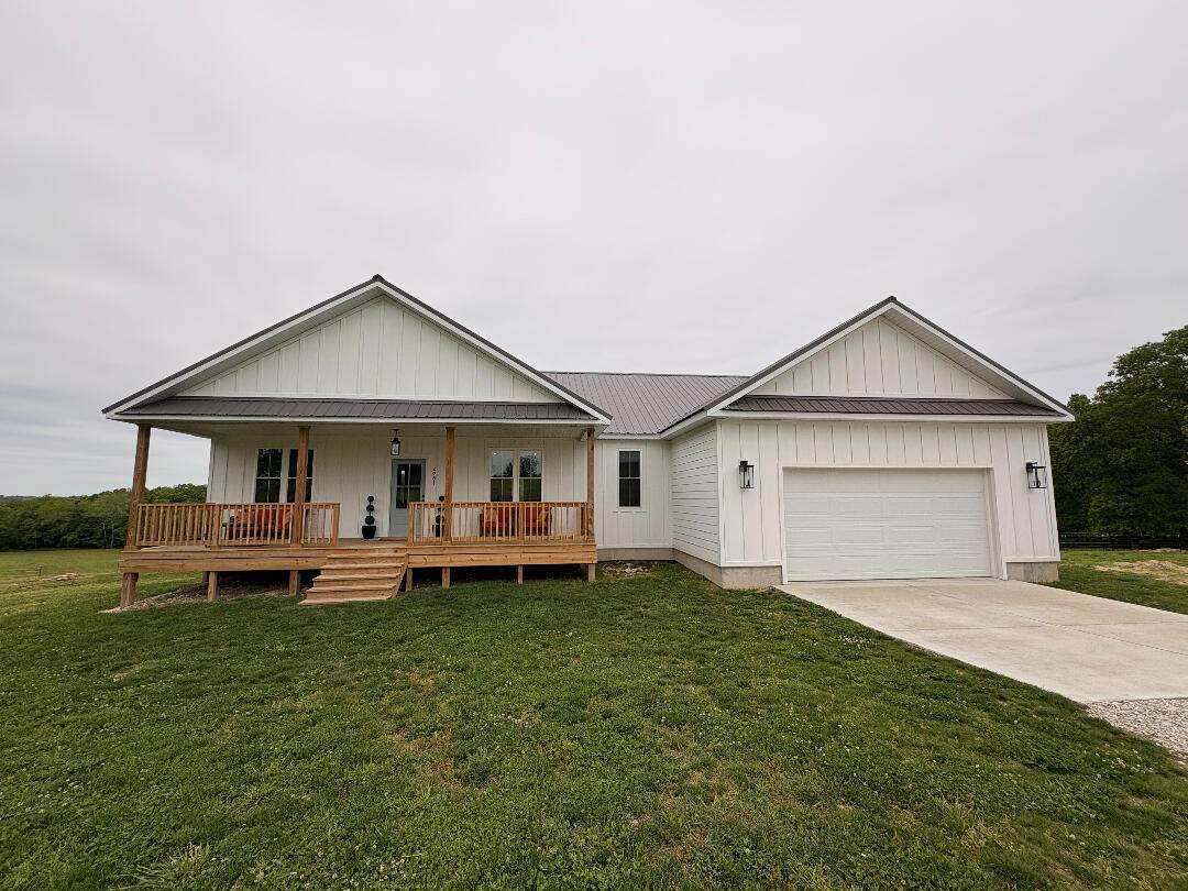 4981 Highway Mm, Mountain Grove, MO 65711