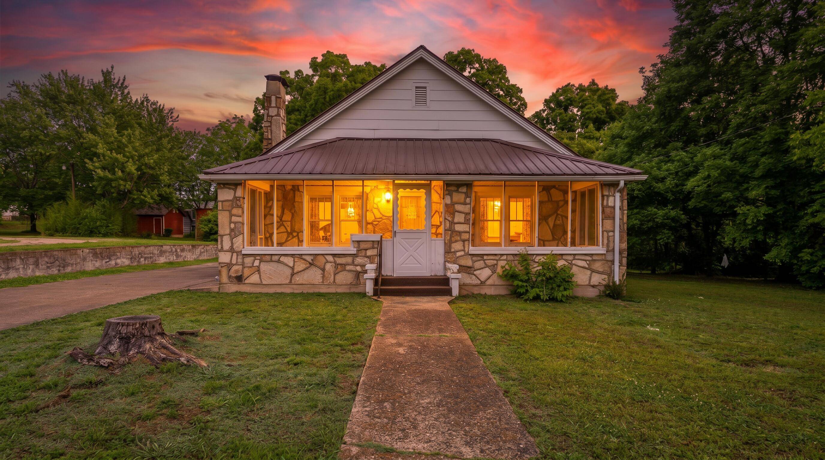 838 Chestnut ST, Thayer, MO 65791
