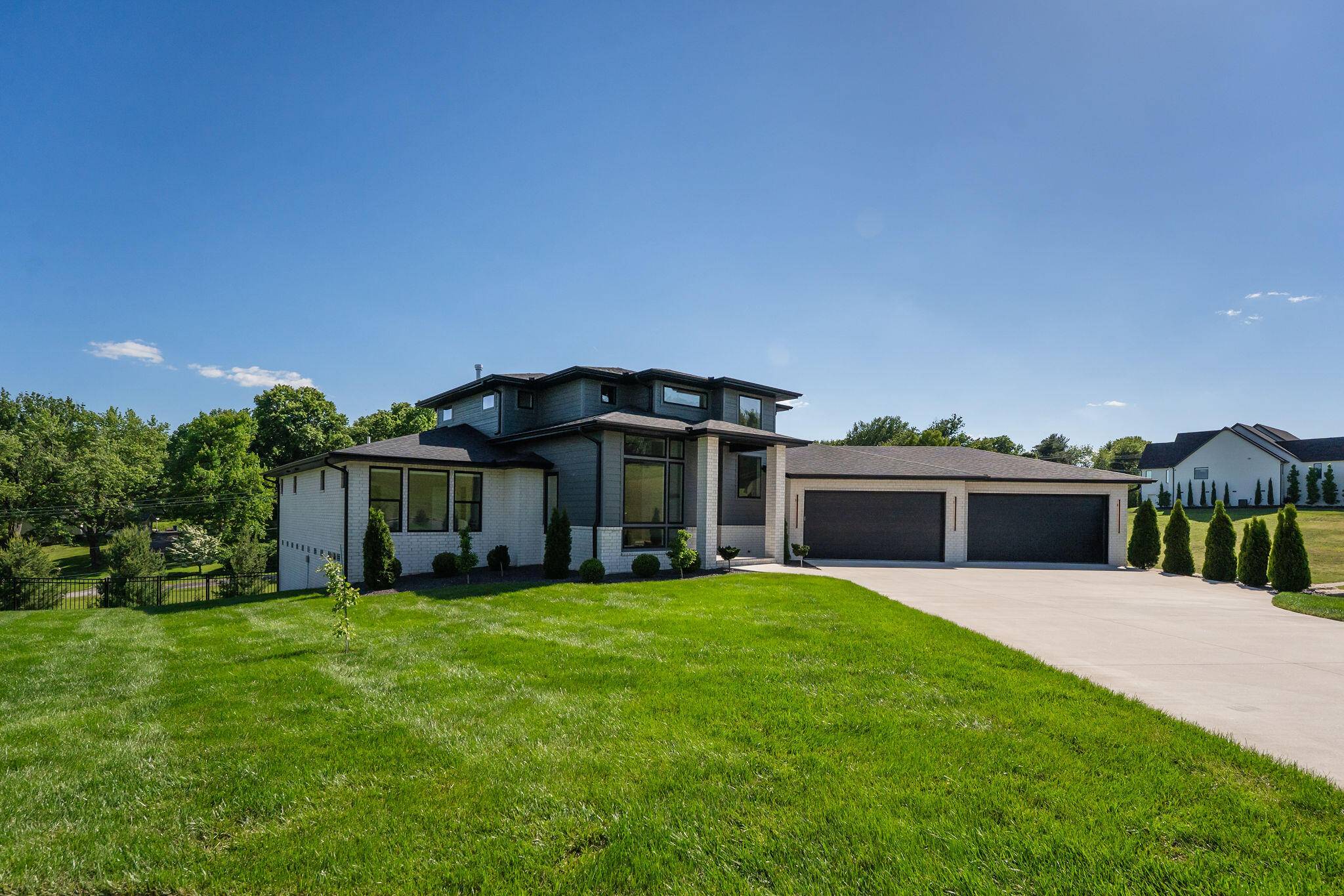 4110 E Shafter CIR, Springfield, MO 65809