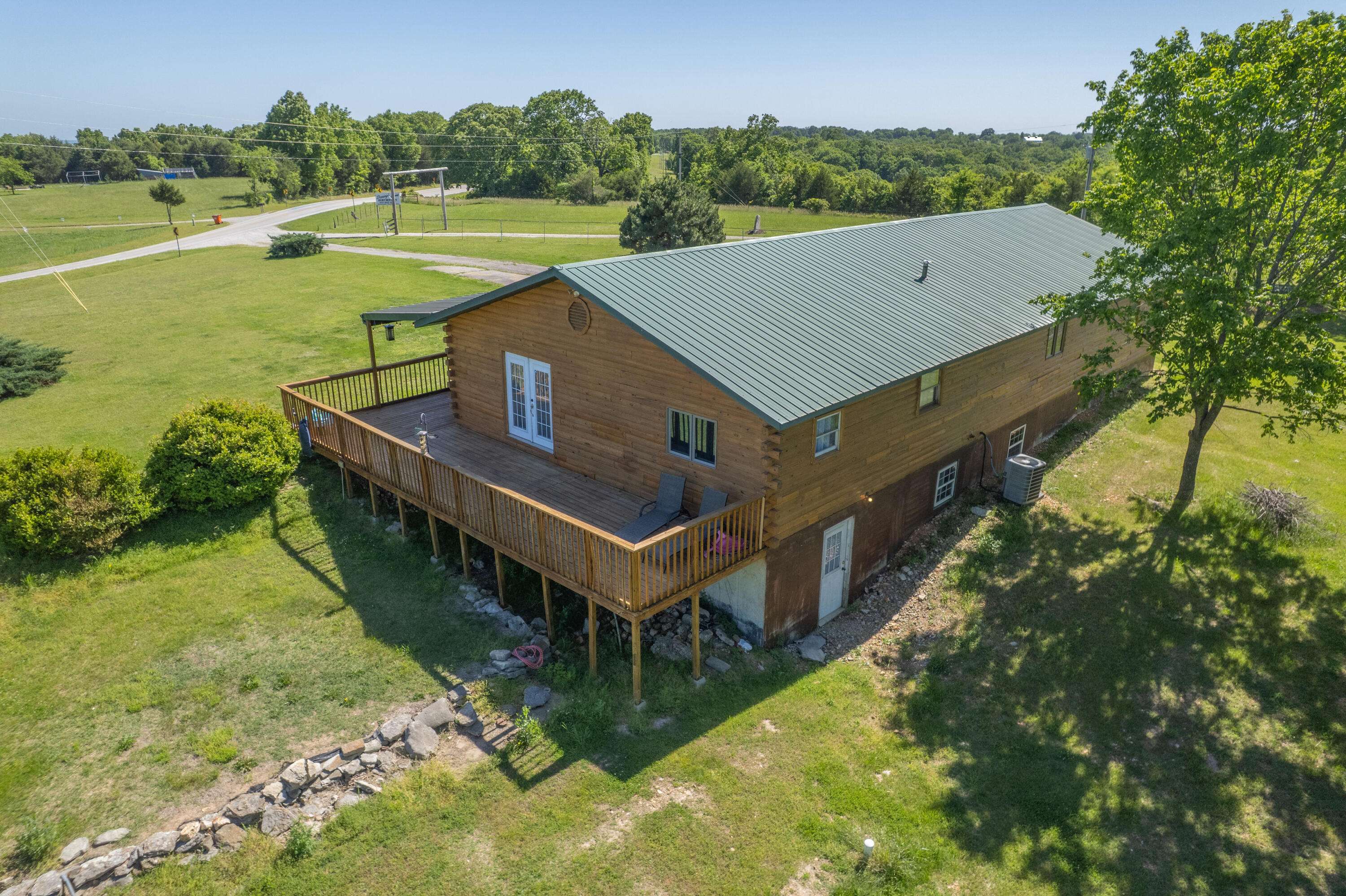 25048 State Highway 76, Cassville, MO 65625