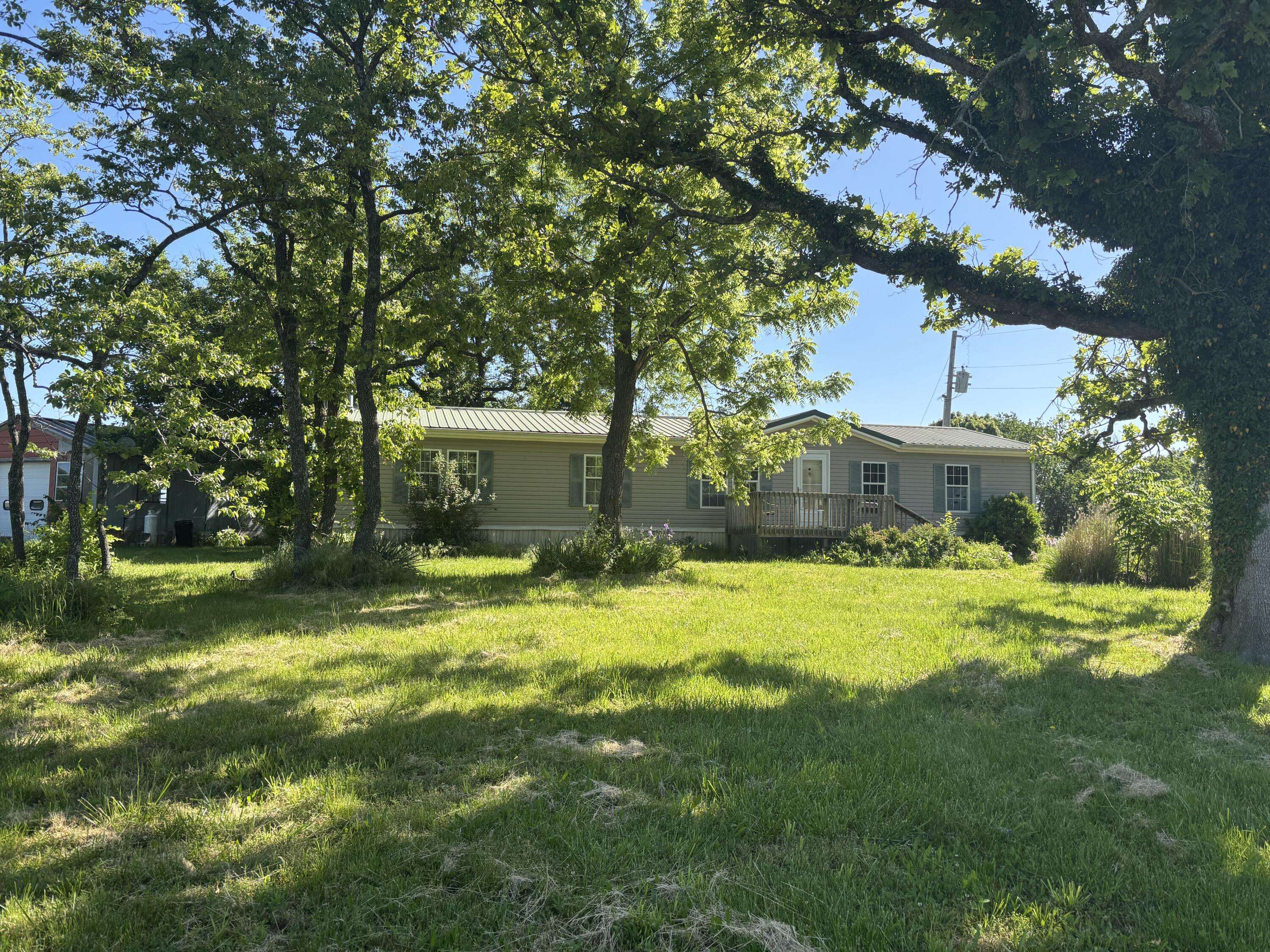 85 Horse Gate TRL, Long Lane, MO 65590