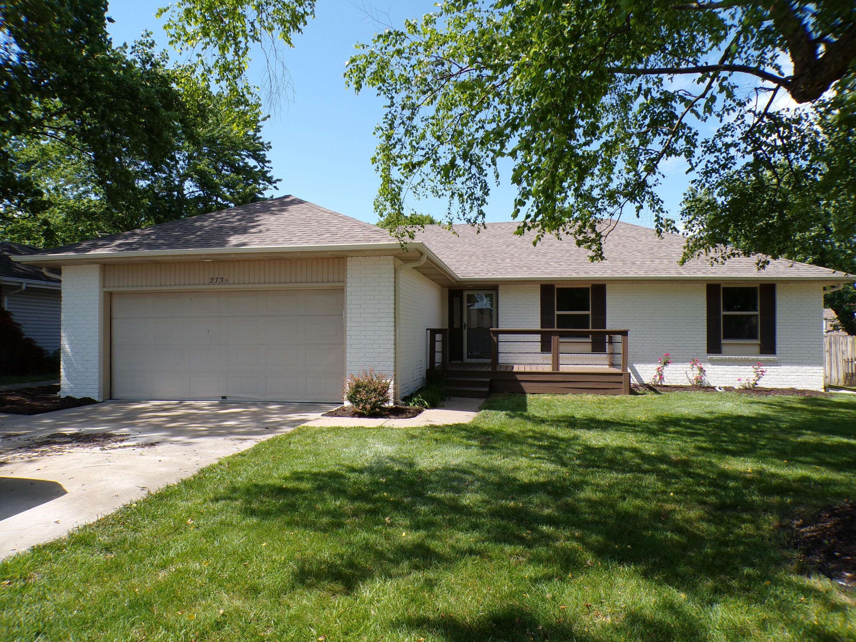 2735 W Westview ST, Springfield, MO 65807