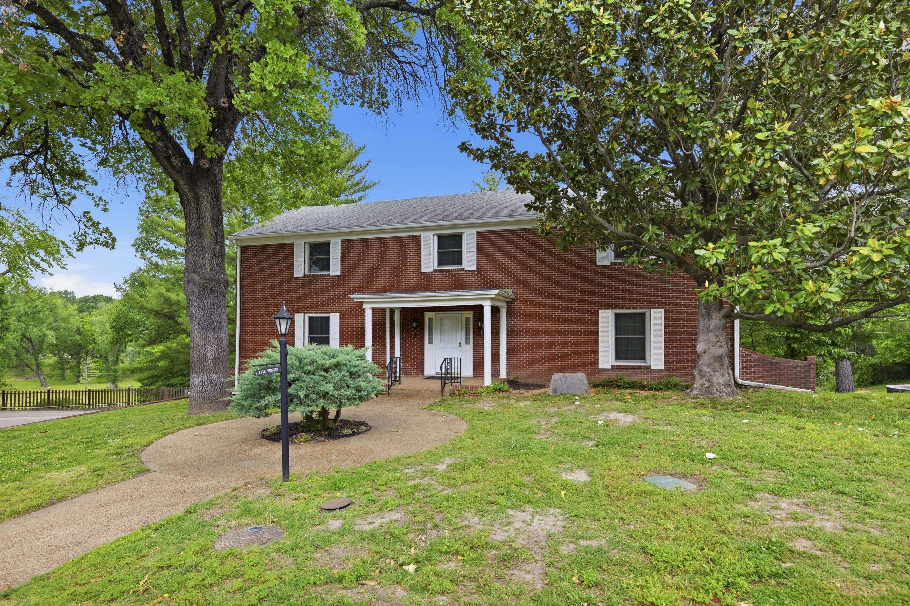 1338 Sheridan DR, Joplin, MO 64801