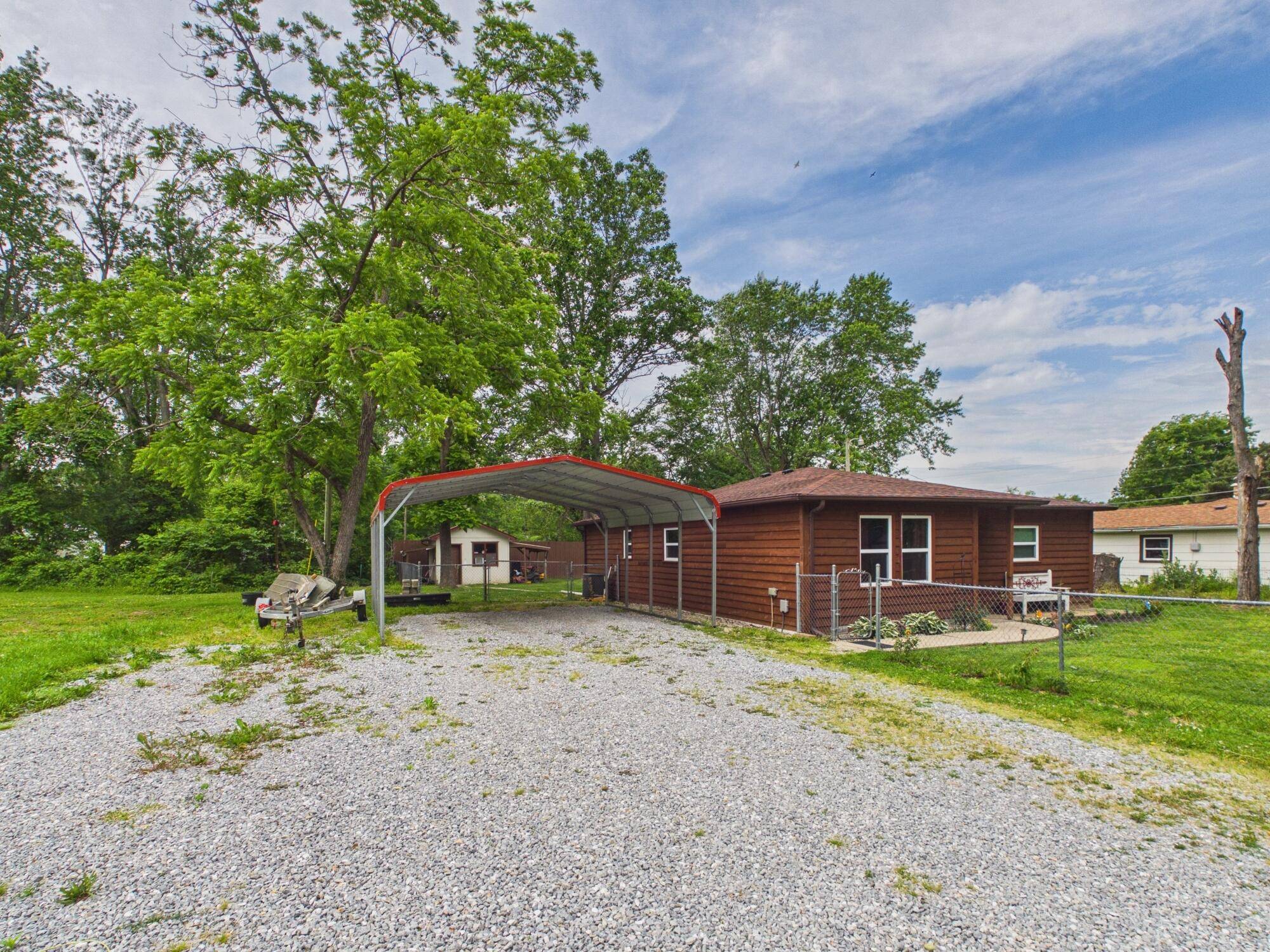 234 Kirkman ST, Licking, MO 65542