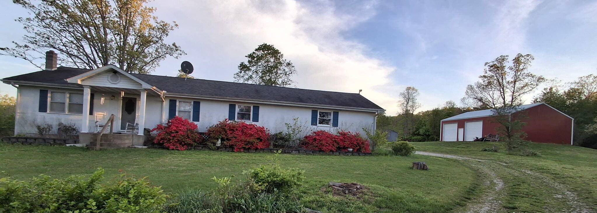 5608 State Route Uu, Pomona, MO 65789