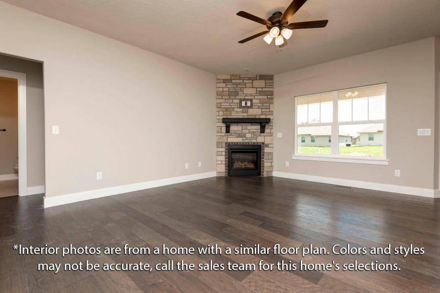 4078 Ivy LN, Battlefield, MO 65619