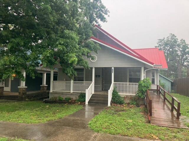 113 W Hickory ST, El Dorado Springs, MO 64744