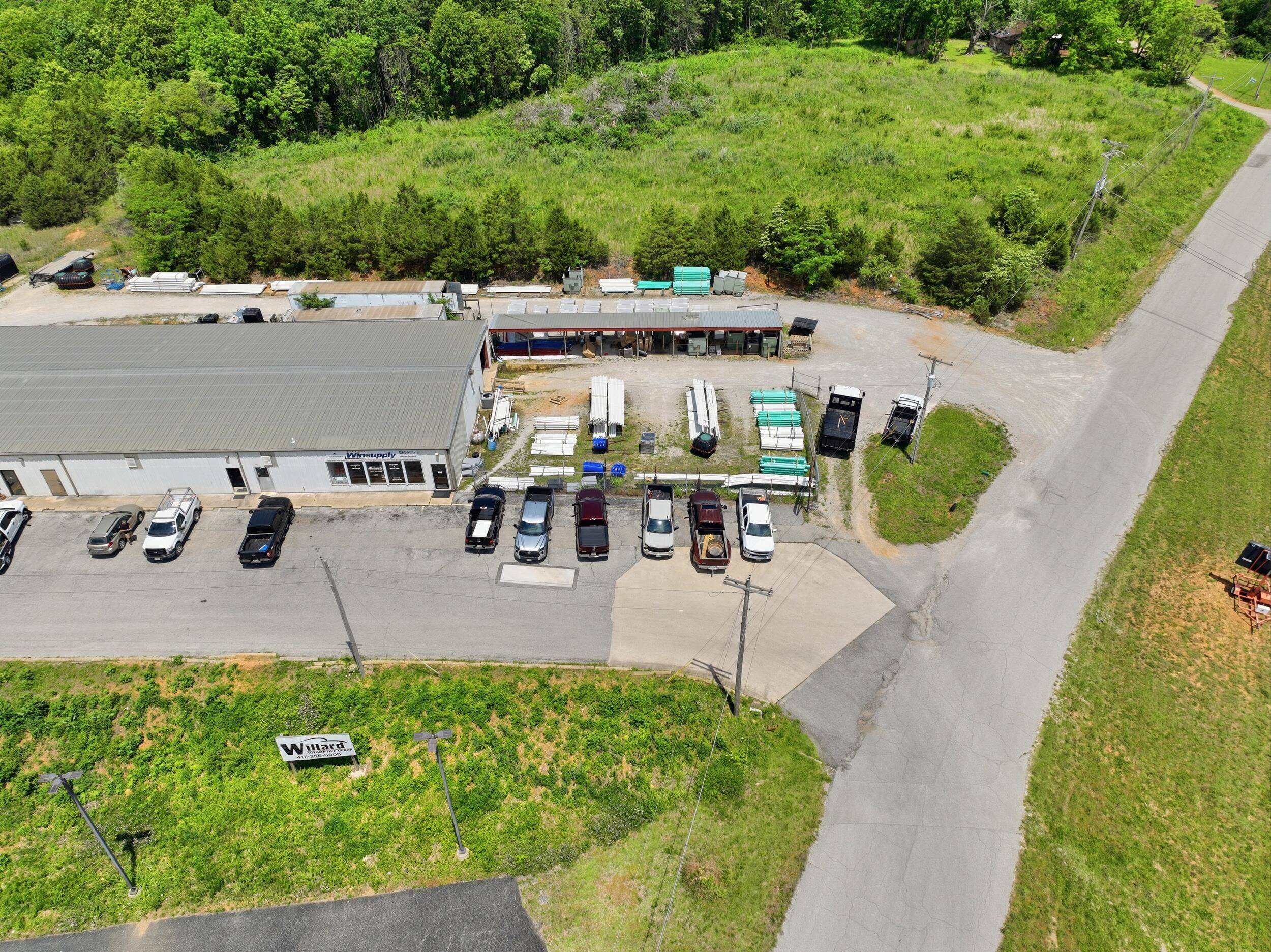 1015 Preacher Roe BLVD, West Plains, MO 65775