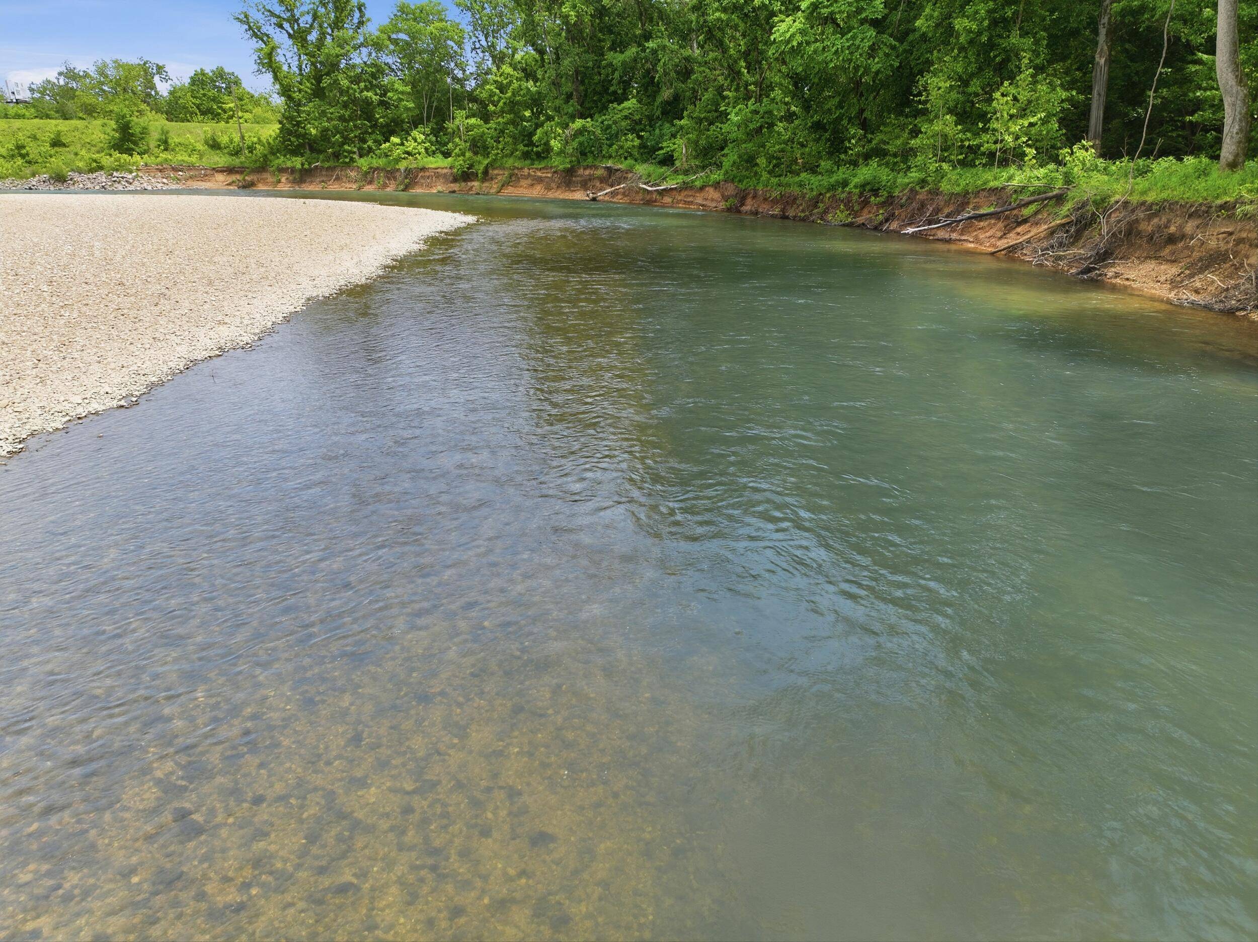 Tract 4 Circle B RD, Eminence, MO 65466