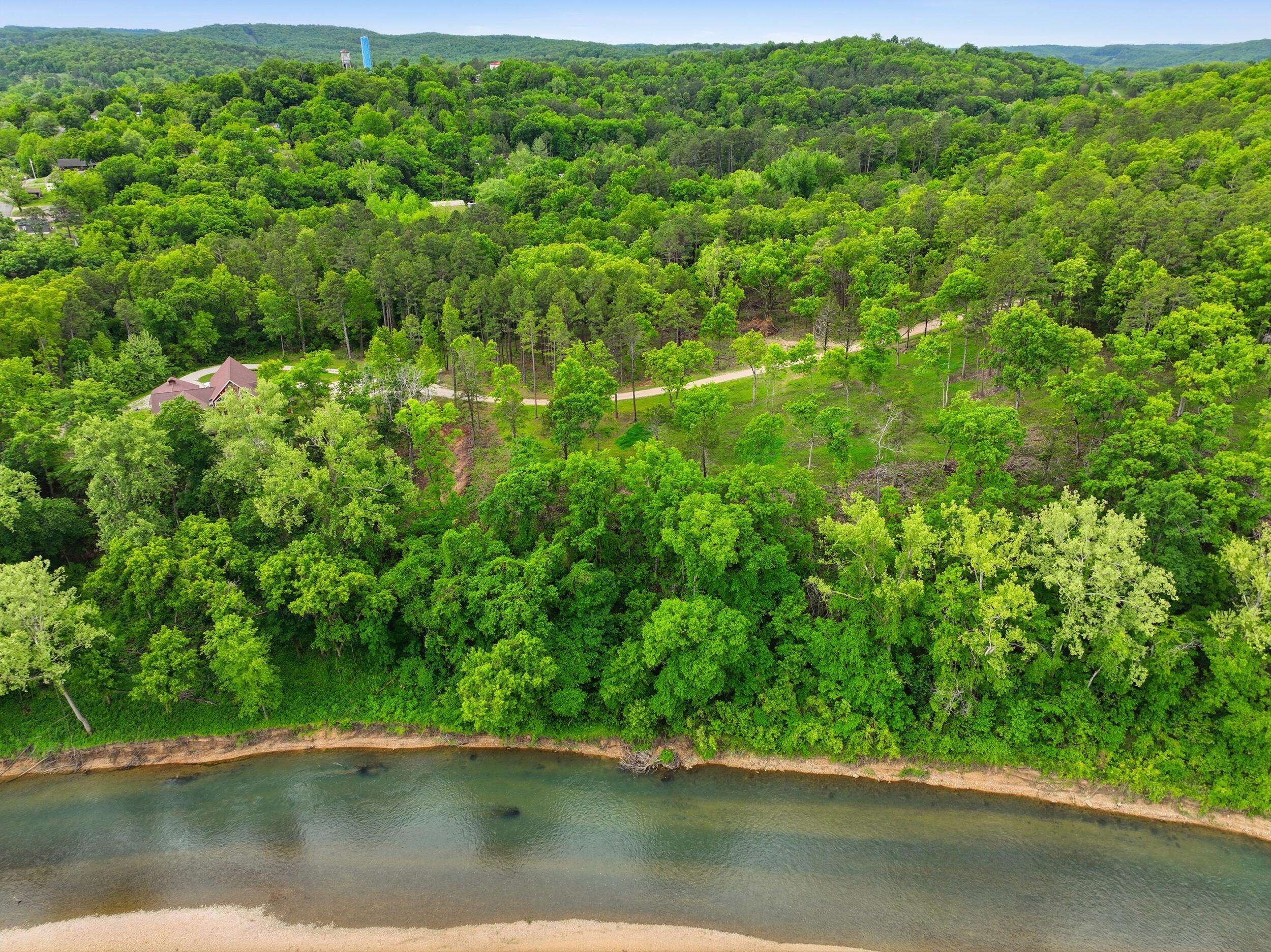 Tract 8 Circle B RD, Eminence, MO 65466