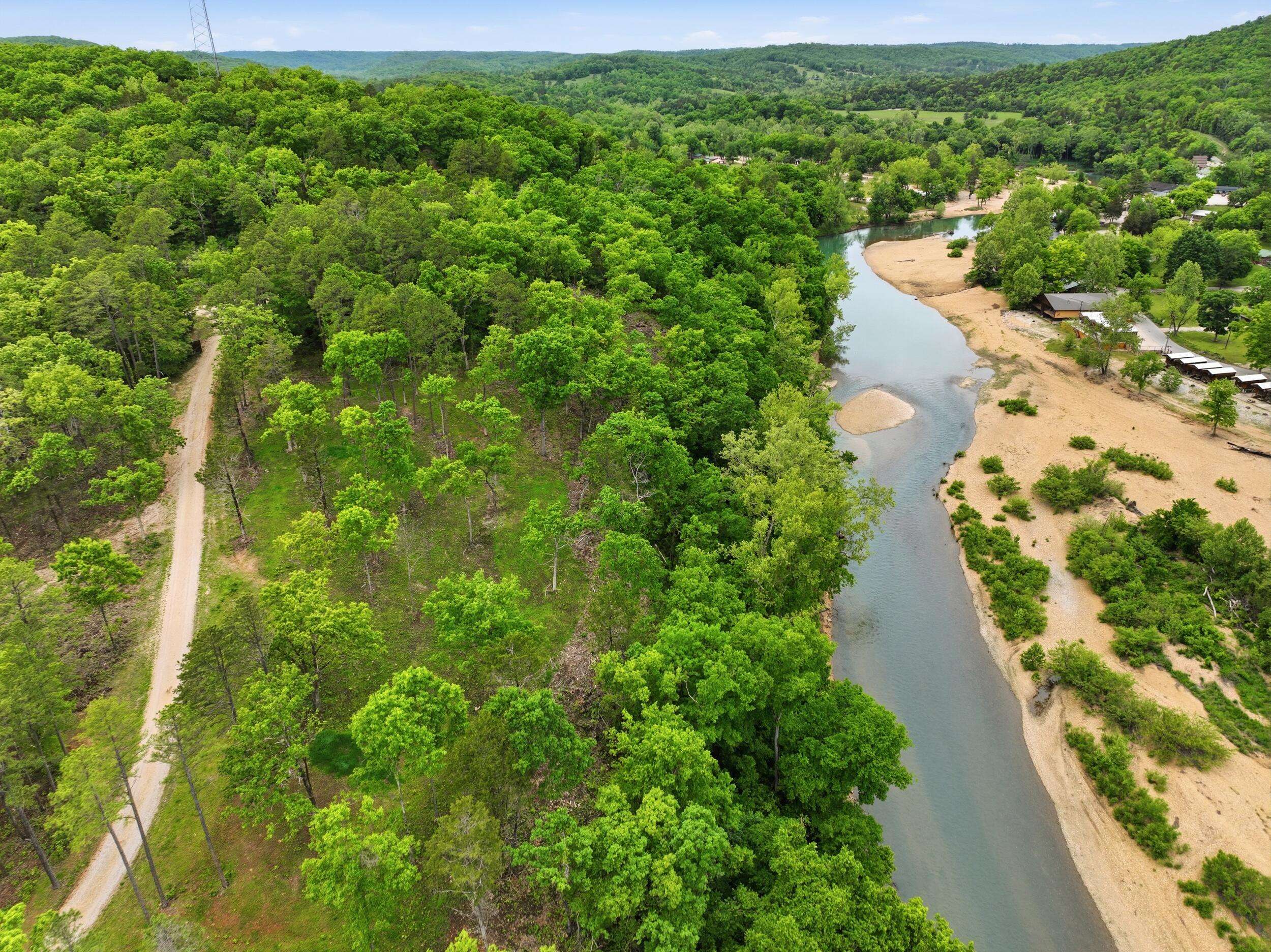 Tract 8 Circle B RD, Eminence, MO 65466
