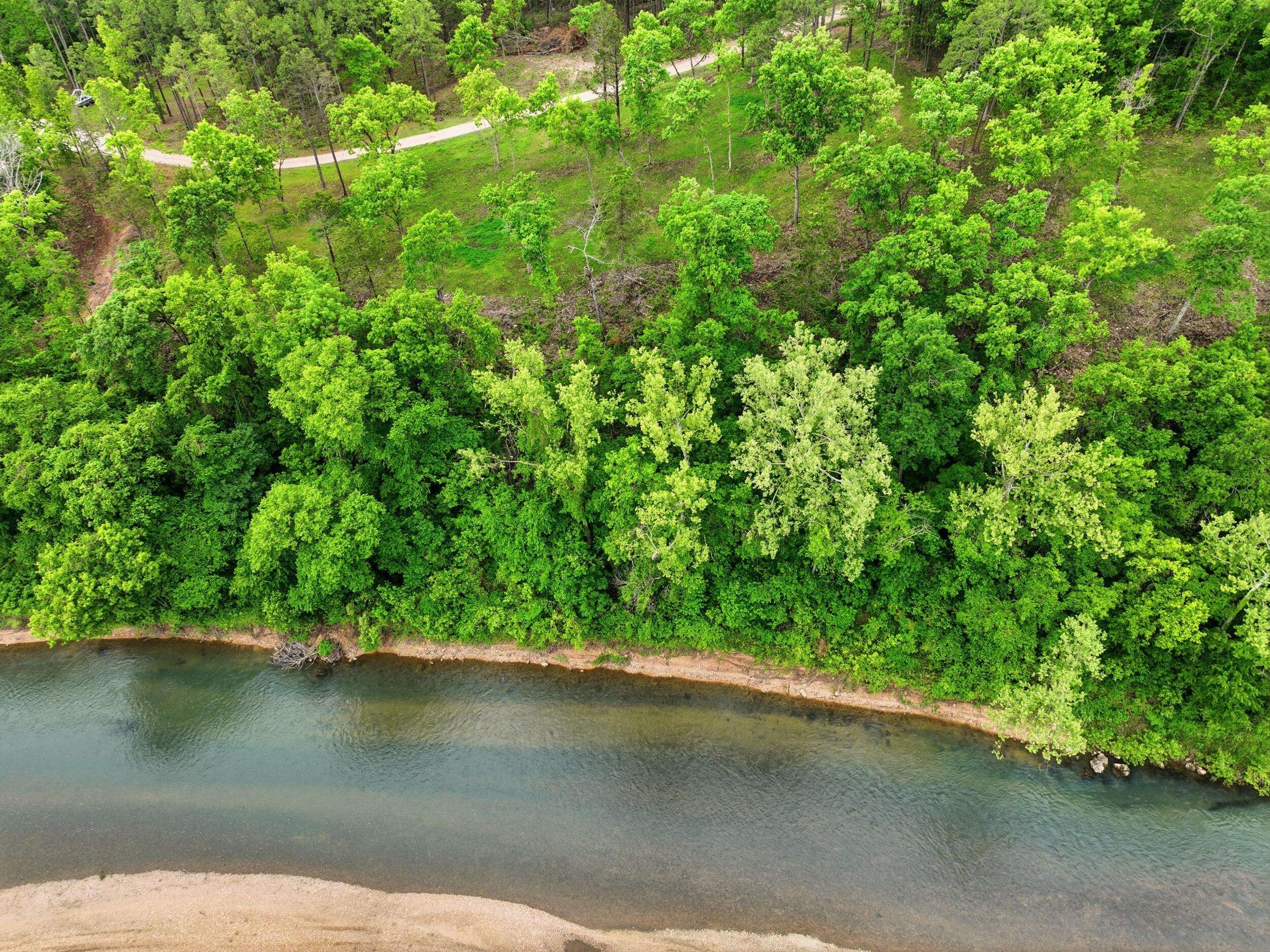 Tract 9 Circle B RD, Eminence, MO 65466