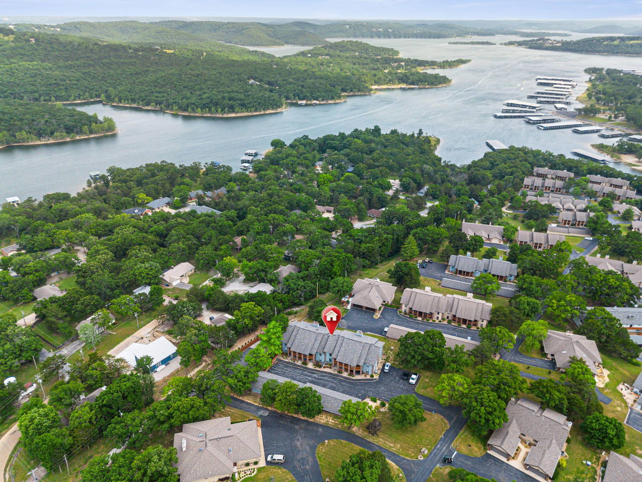 67 Port DR #7, Kimberling City, MO 65686