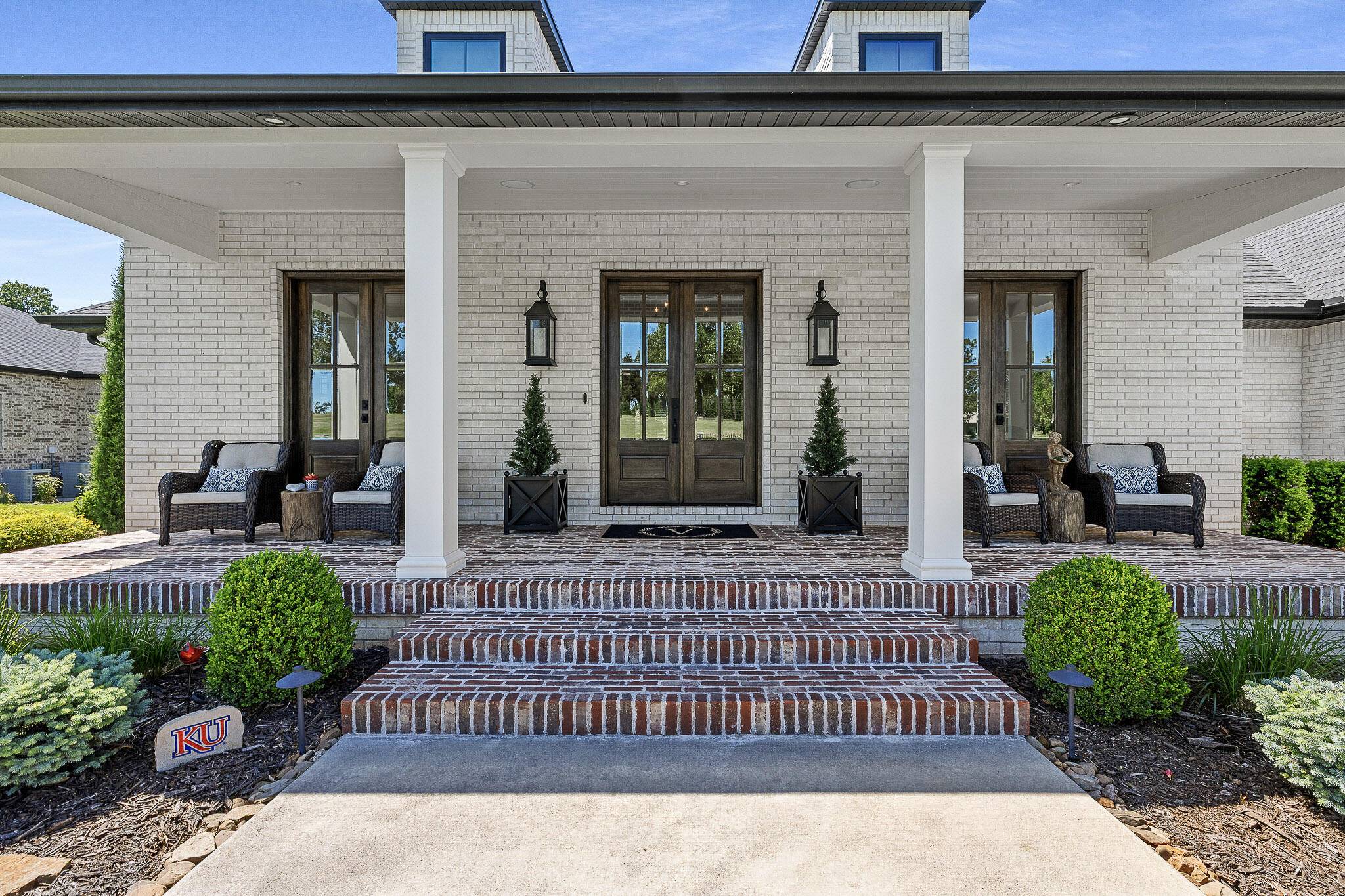 312 Copper Oaks DR, Carl Junction, MO 64834