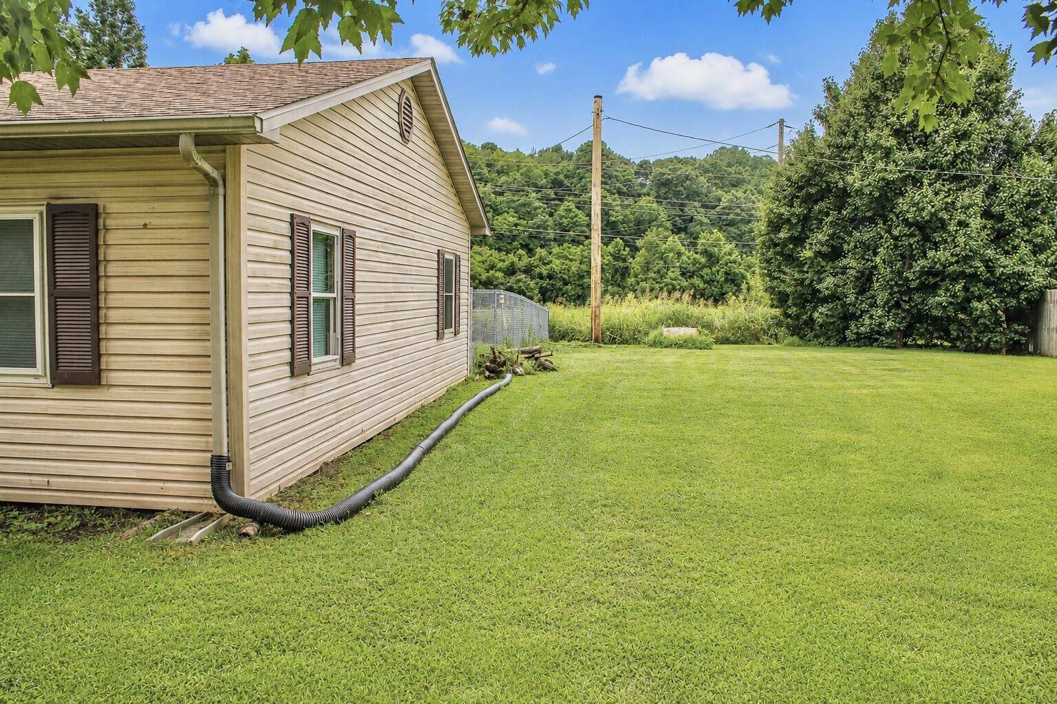 508 Monroe ST, Thayer, MO 65791