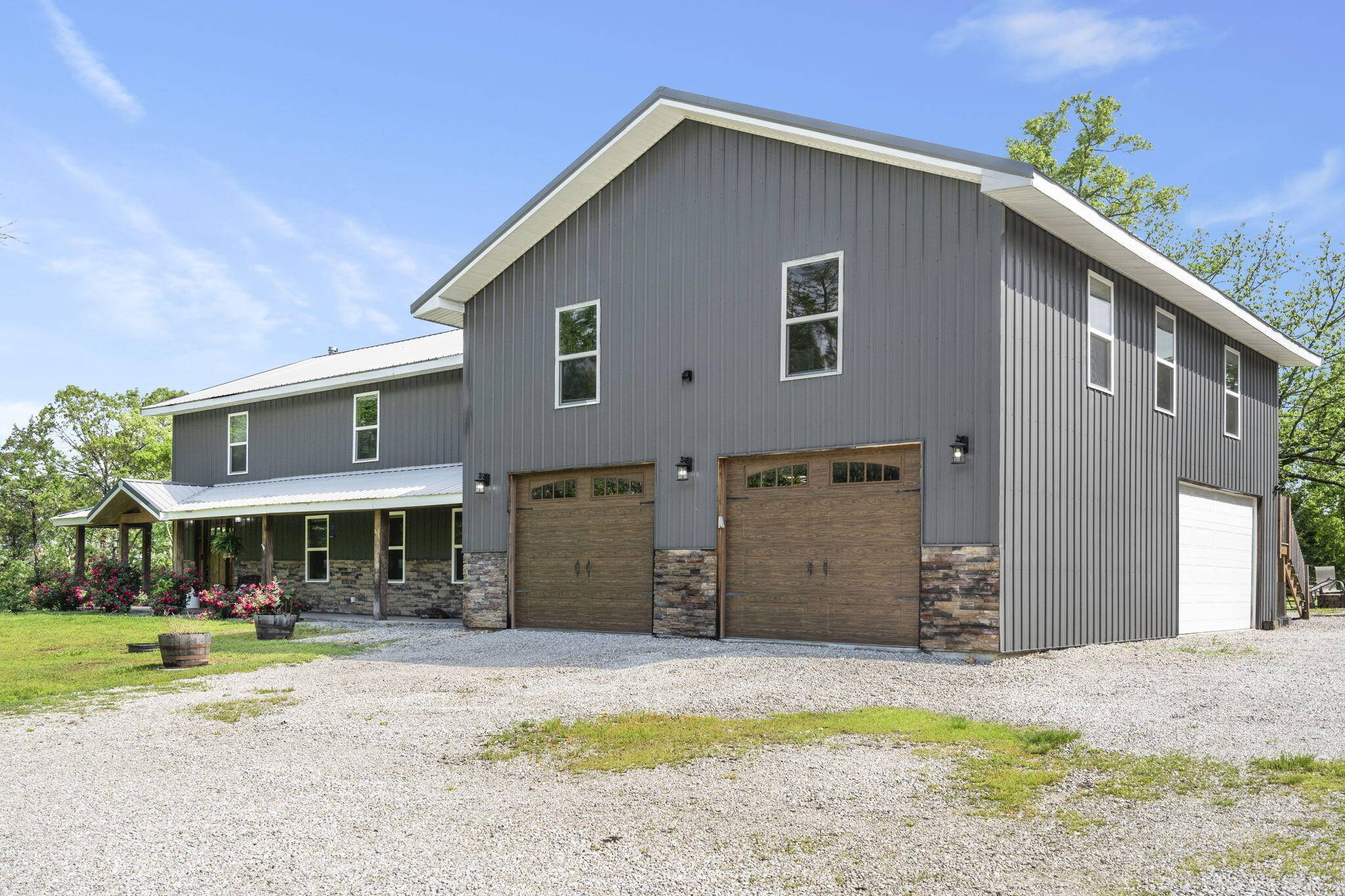 1832 Quiet Acres RD, Lampe, MO 65681