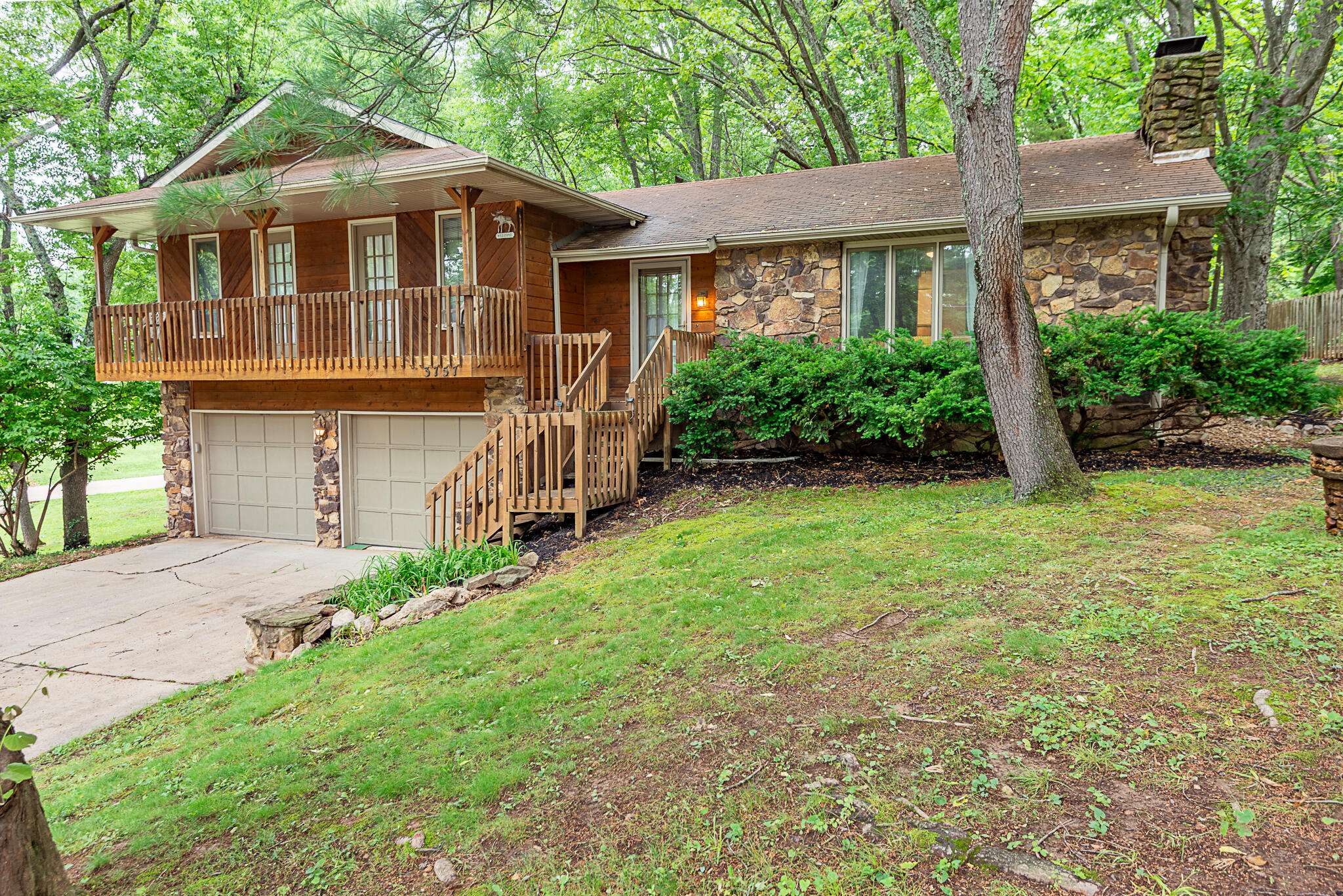 3757 E Ebony PL, Springfield, MO 65809