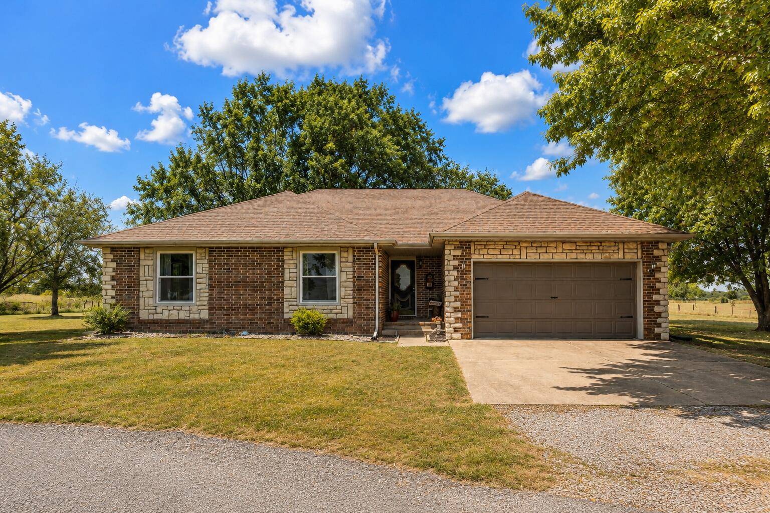 201 Little RD, Billings, MO 65610