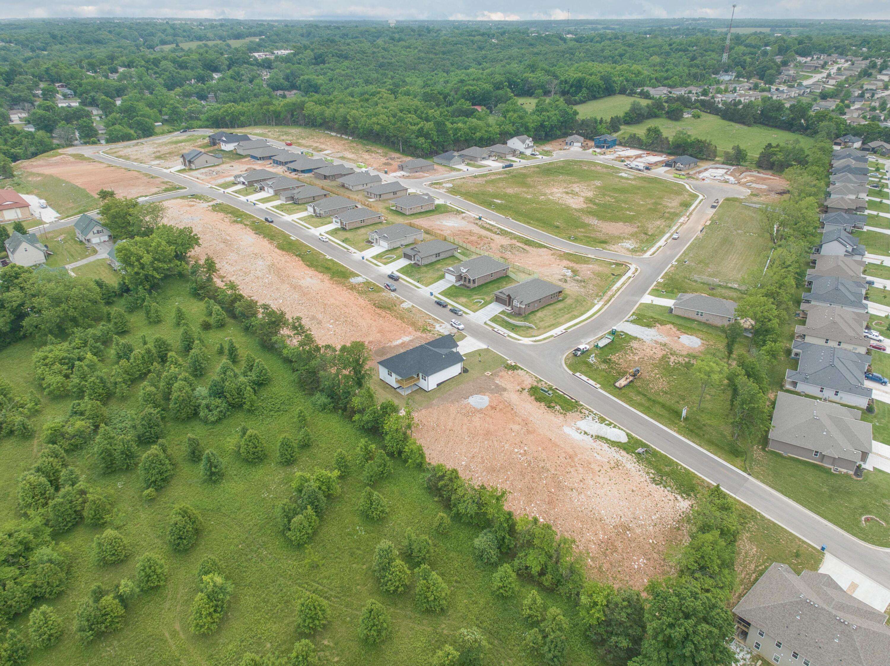 1305 W Pebblebrooke DR #Lot 50, Ozark, MO 65721
