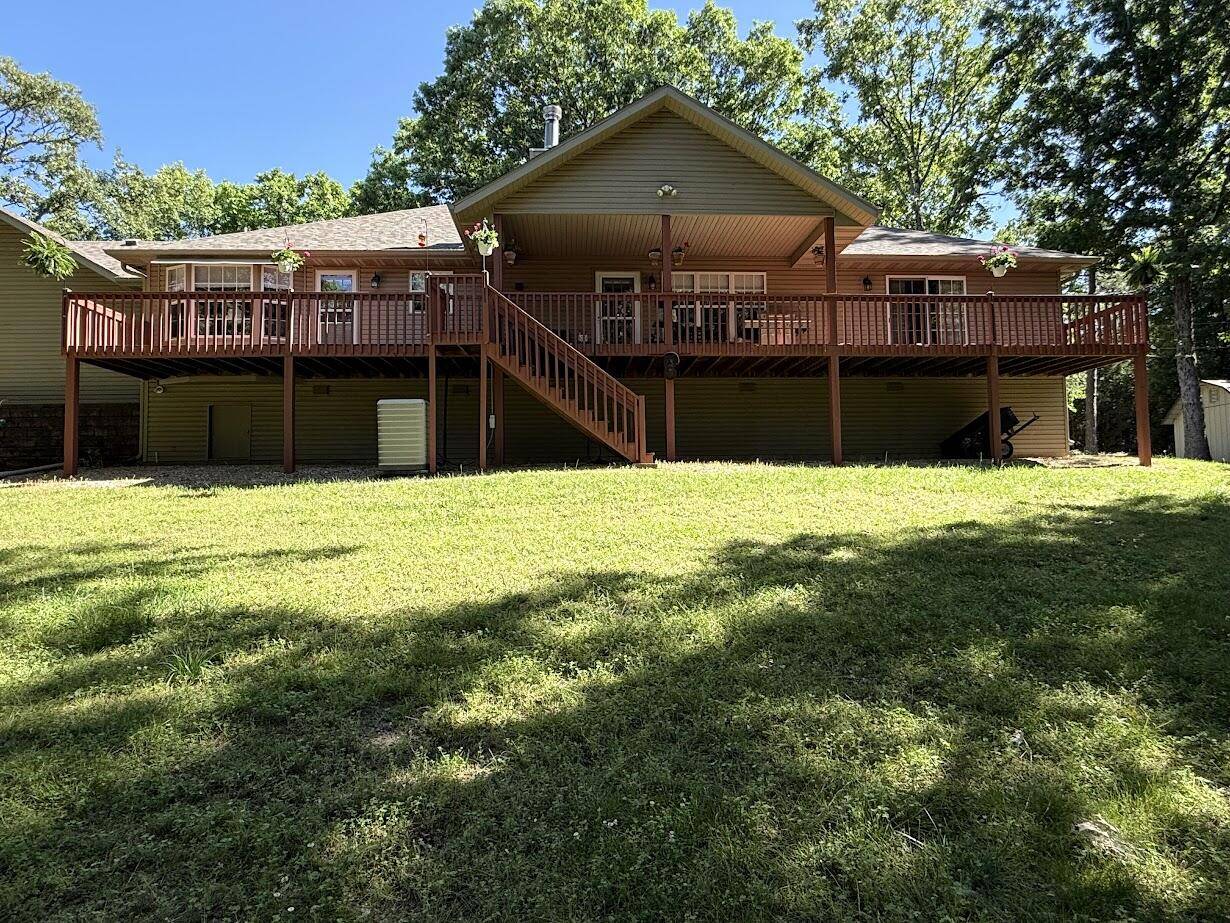 773 Pokeberry LN, Lampe, MO 65681