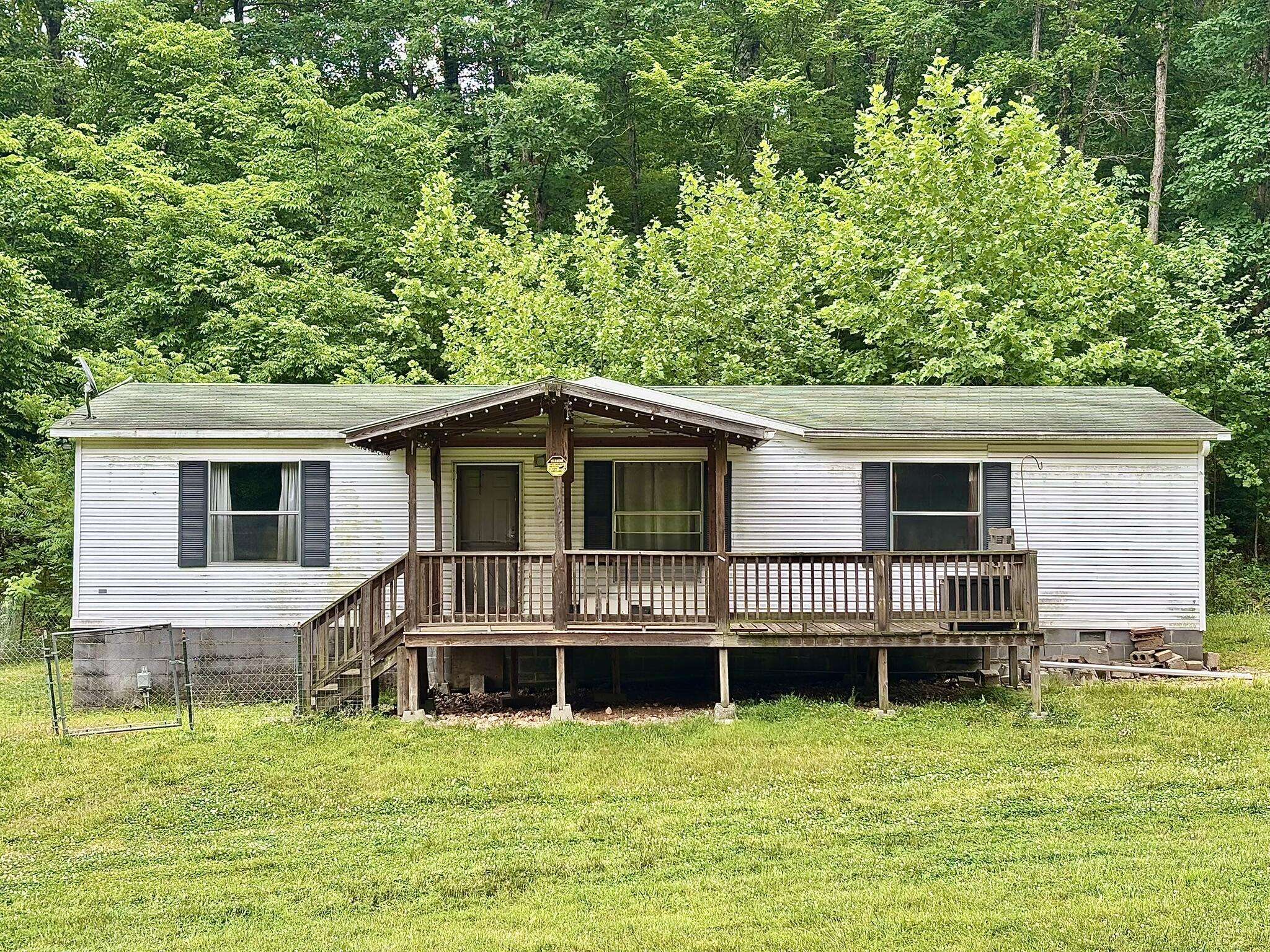 14253 & 14265 Highway K, Seneca, MO 64865