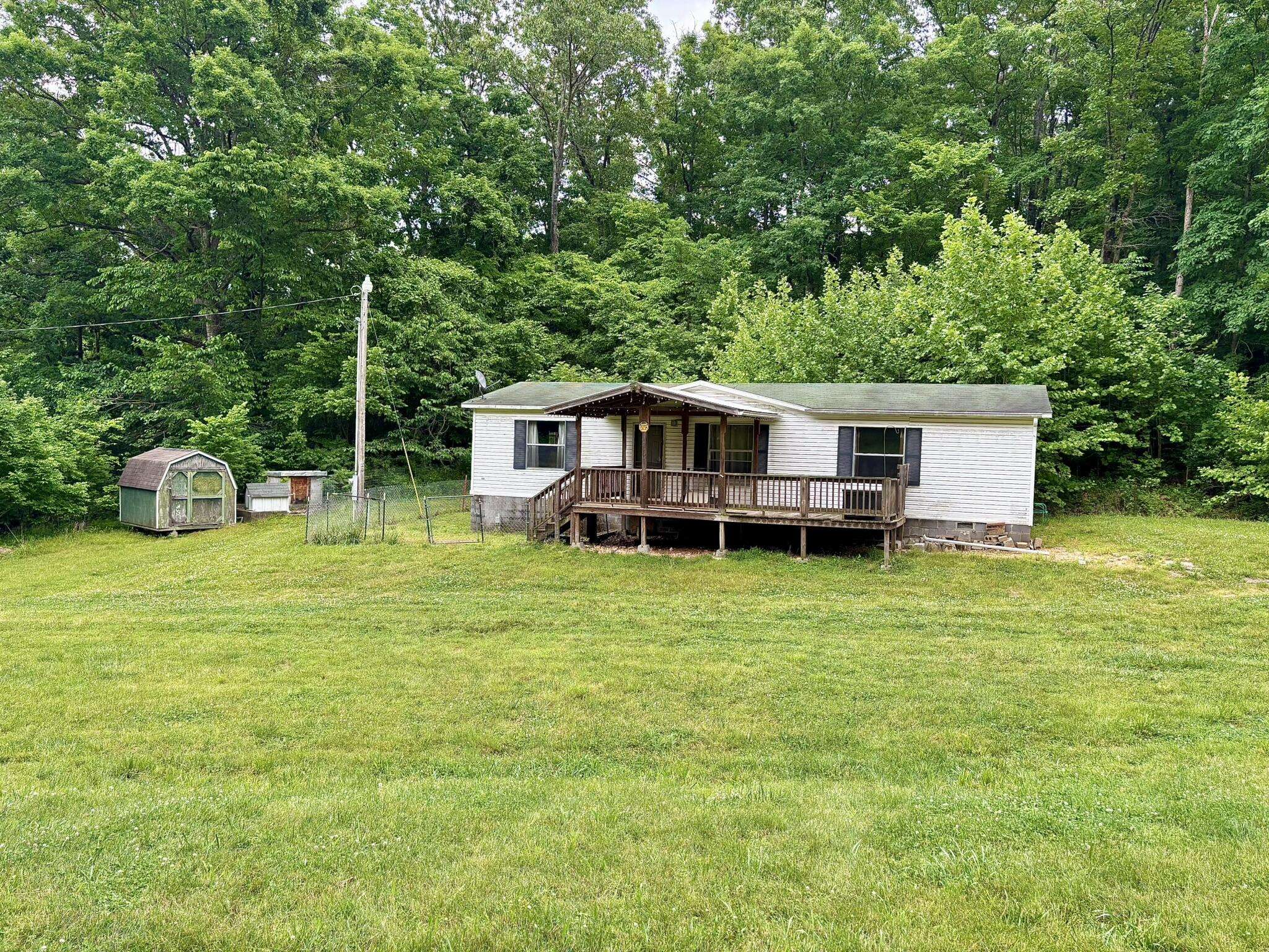 14253 & 14265 Highway K, Seneca, MO 64865