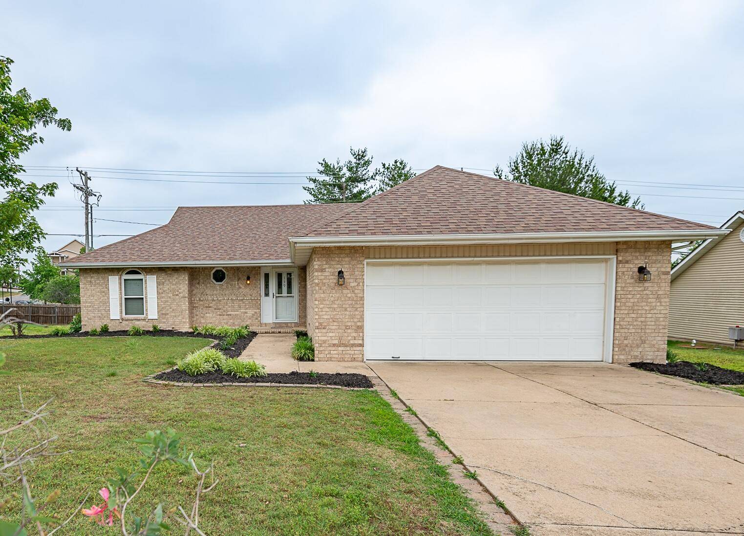 159 Lancashire DR, Branson, MO 65616