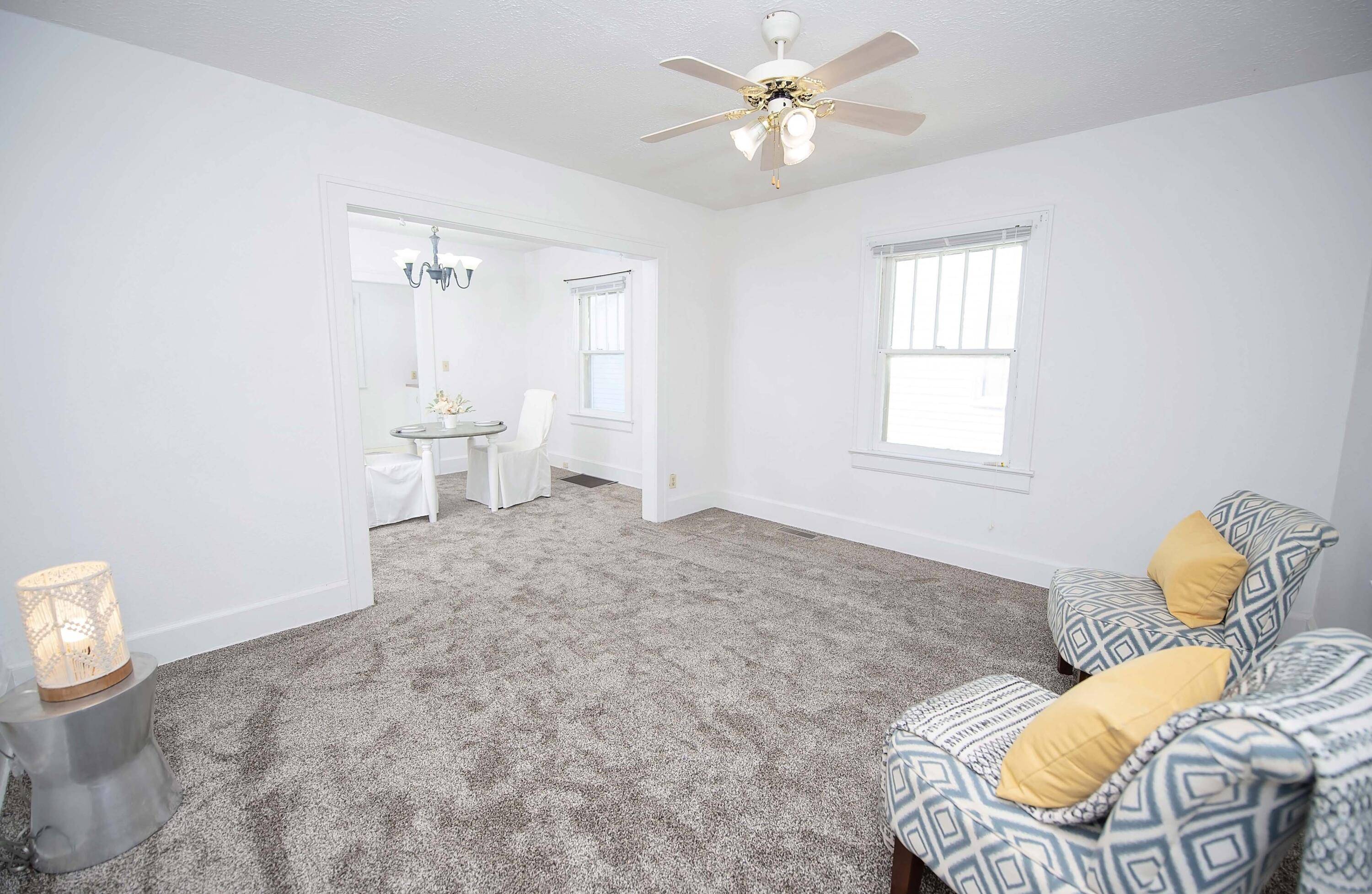 1308 E University ST, Springfield, MO 65804