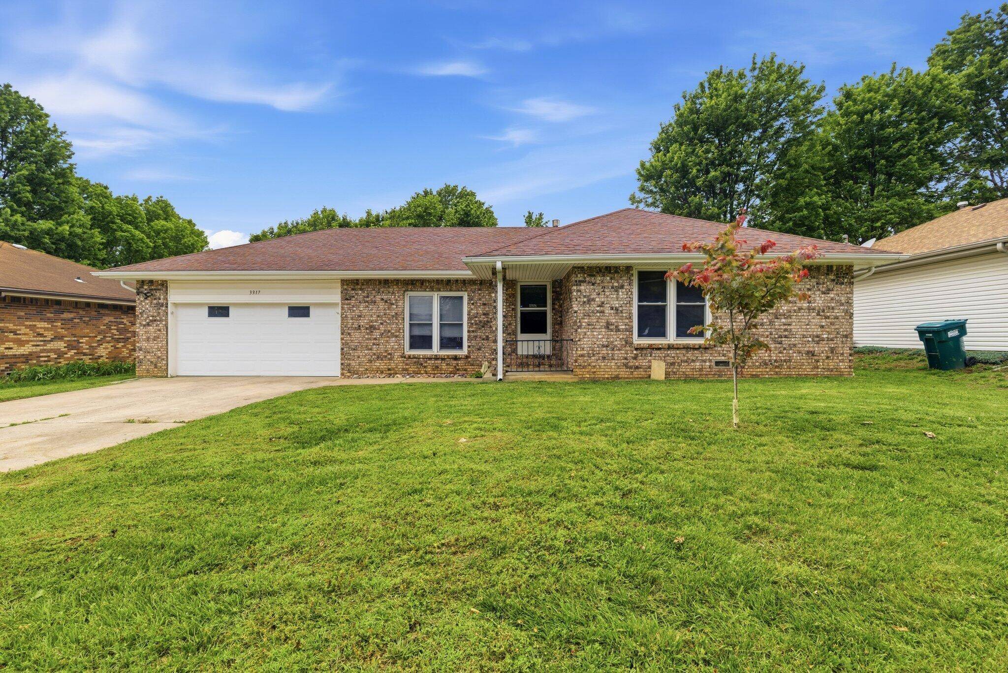 3317 S Benton AVE, Springfield, MO 65807