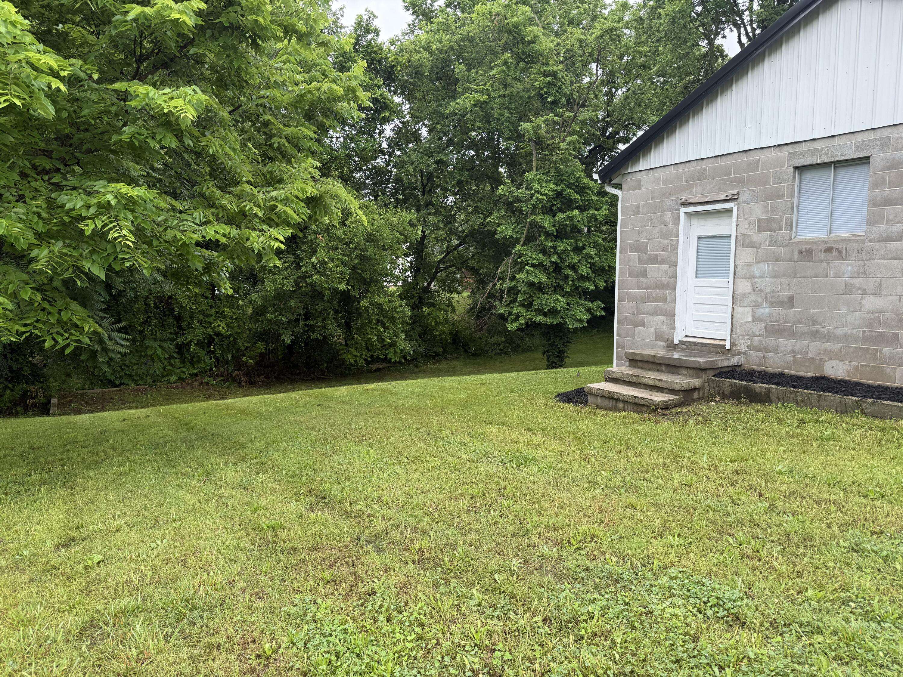 425 N Center ST, Granby, MO 64844