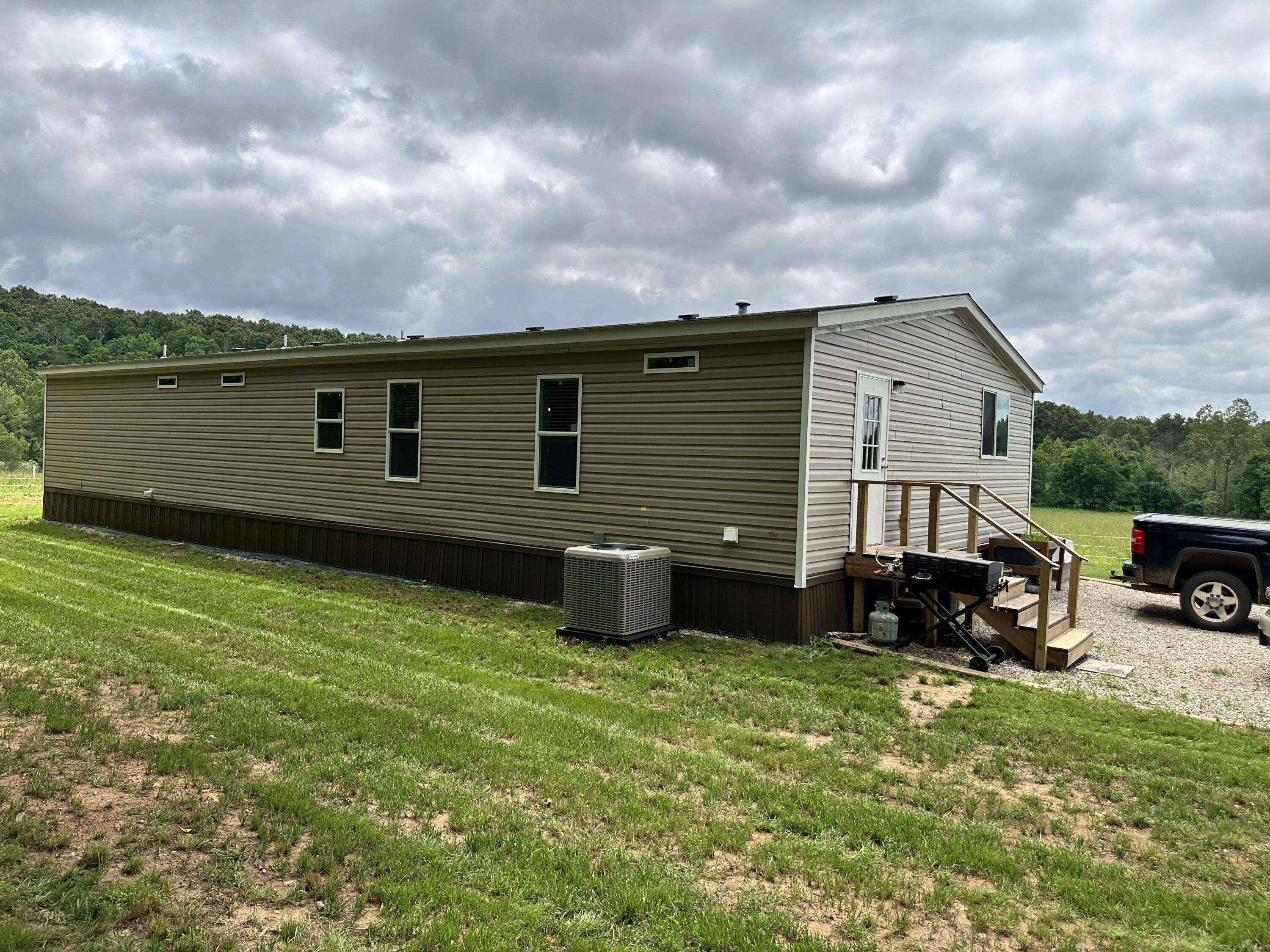 213 Trace Creek Trail, Mammoth Spring, AR 72554
