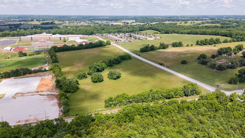 1601 N State Nn HWY, Ozark, MO 65721
