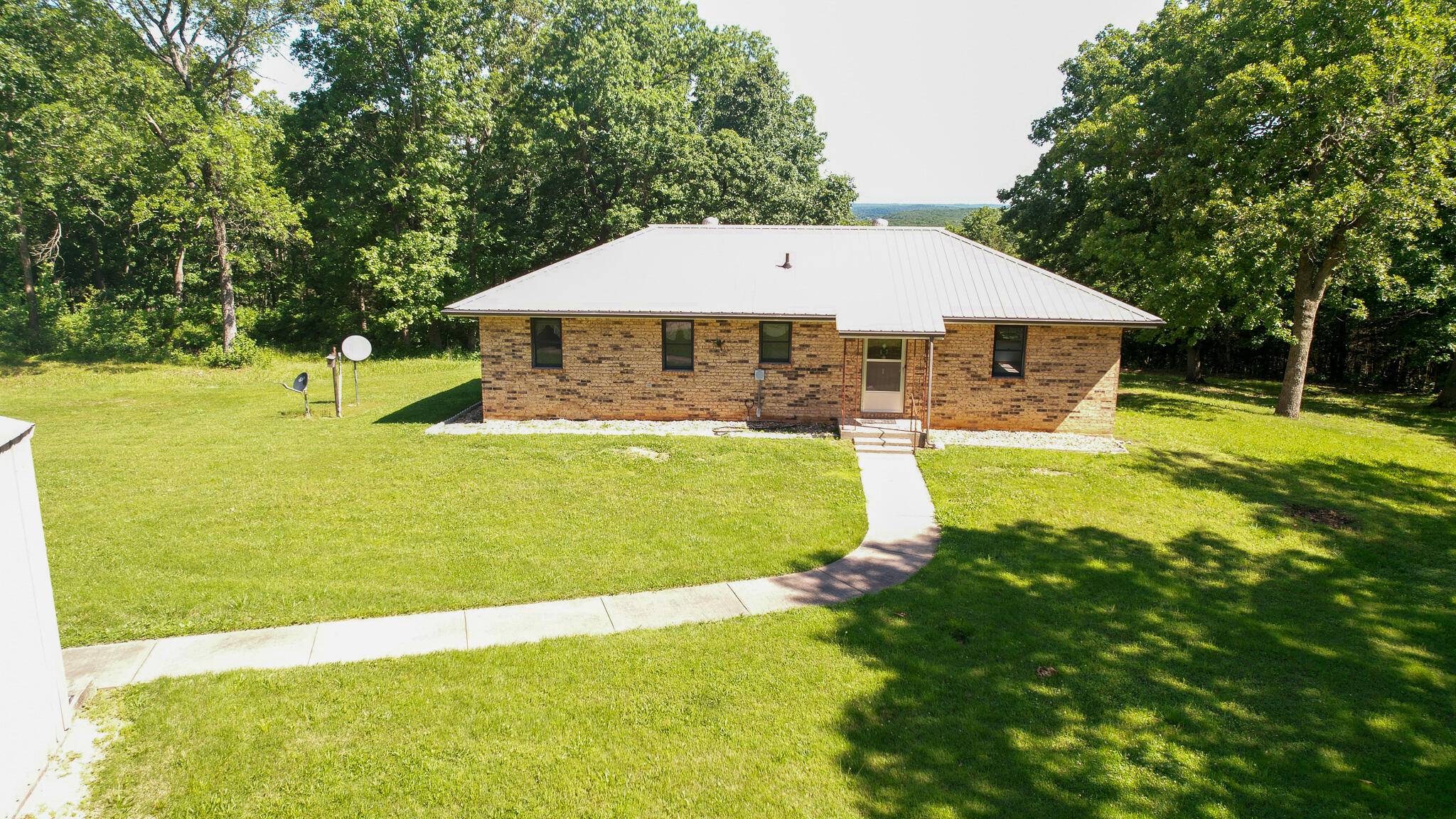 8870 NE 1275 Pvt RD, Osceola, MO 64776